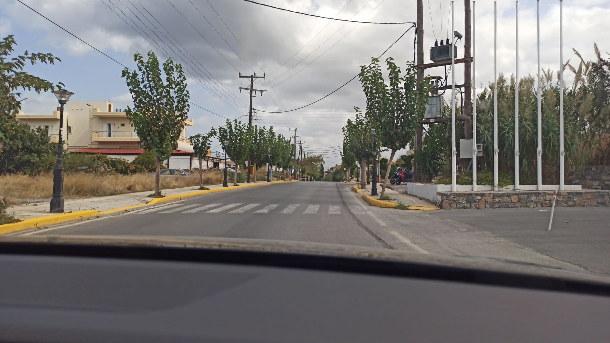 Street view near Swimming Pool, Gázi — © siti (CC BY-SA · Mapillary)