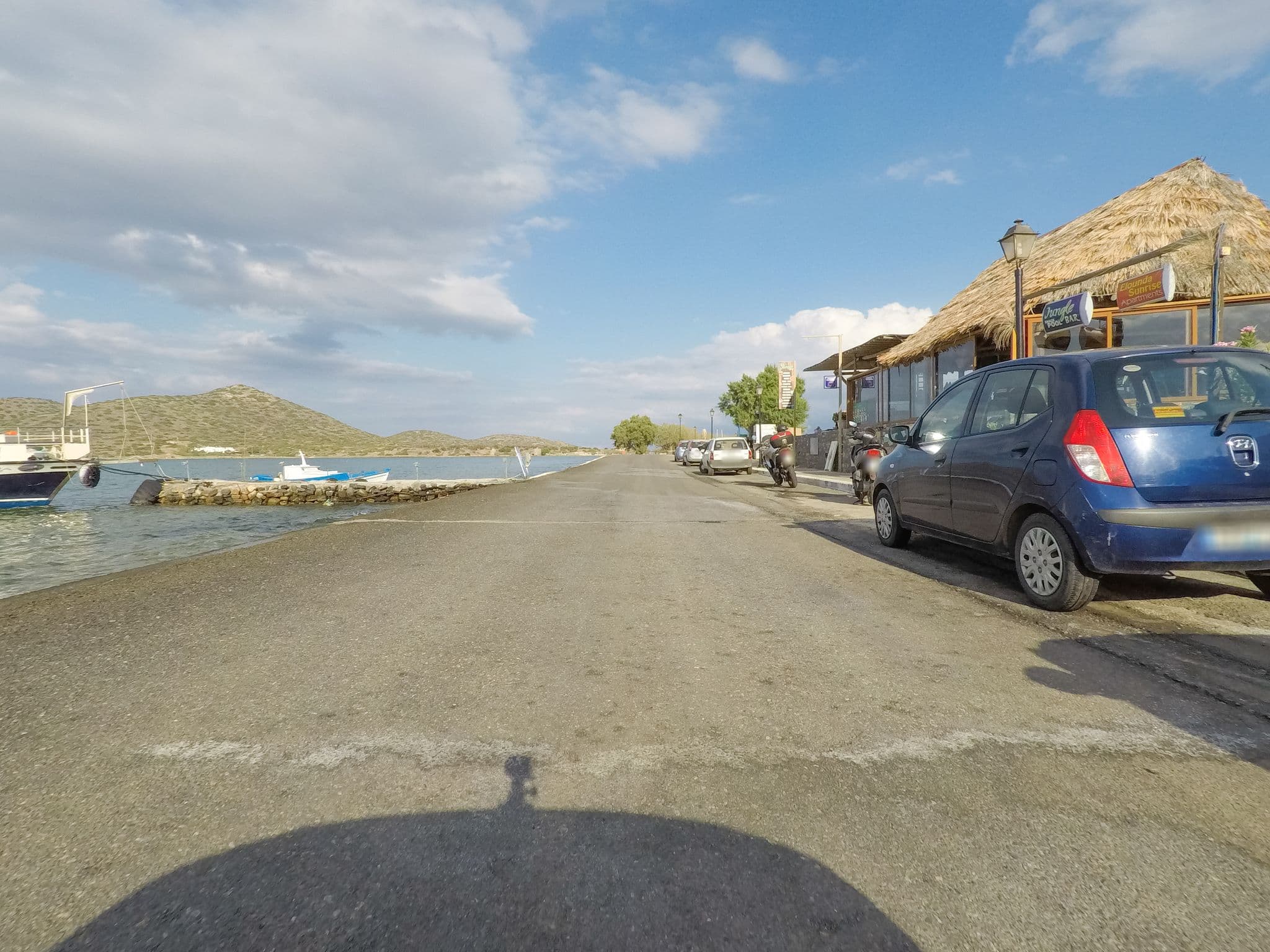 Street view near Oasis Bar, Schísma Eloúndas — © esario (CC BY-SA · Mapillary)