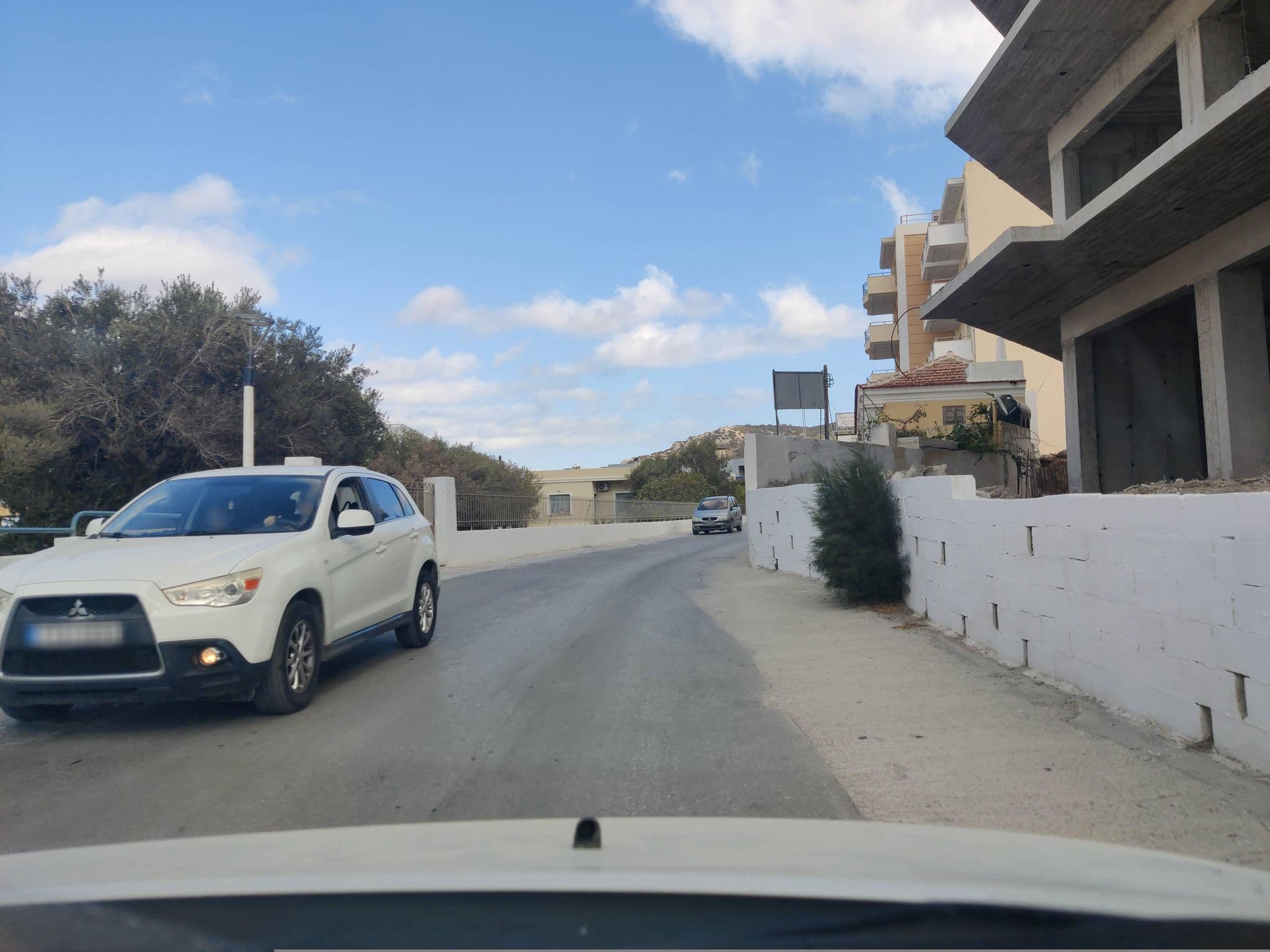 Street view near Alex Hotel, Karpathos — © kietlak (CC BY-SA · Mapillary)