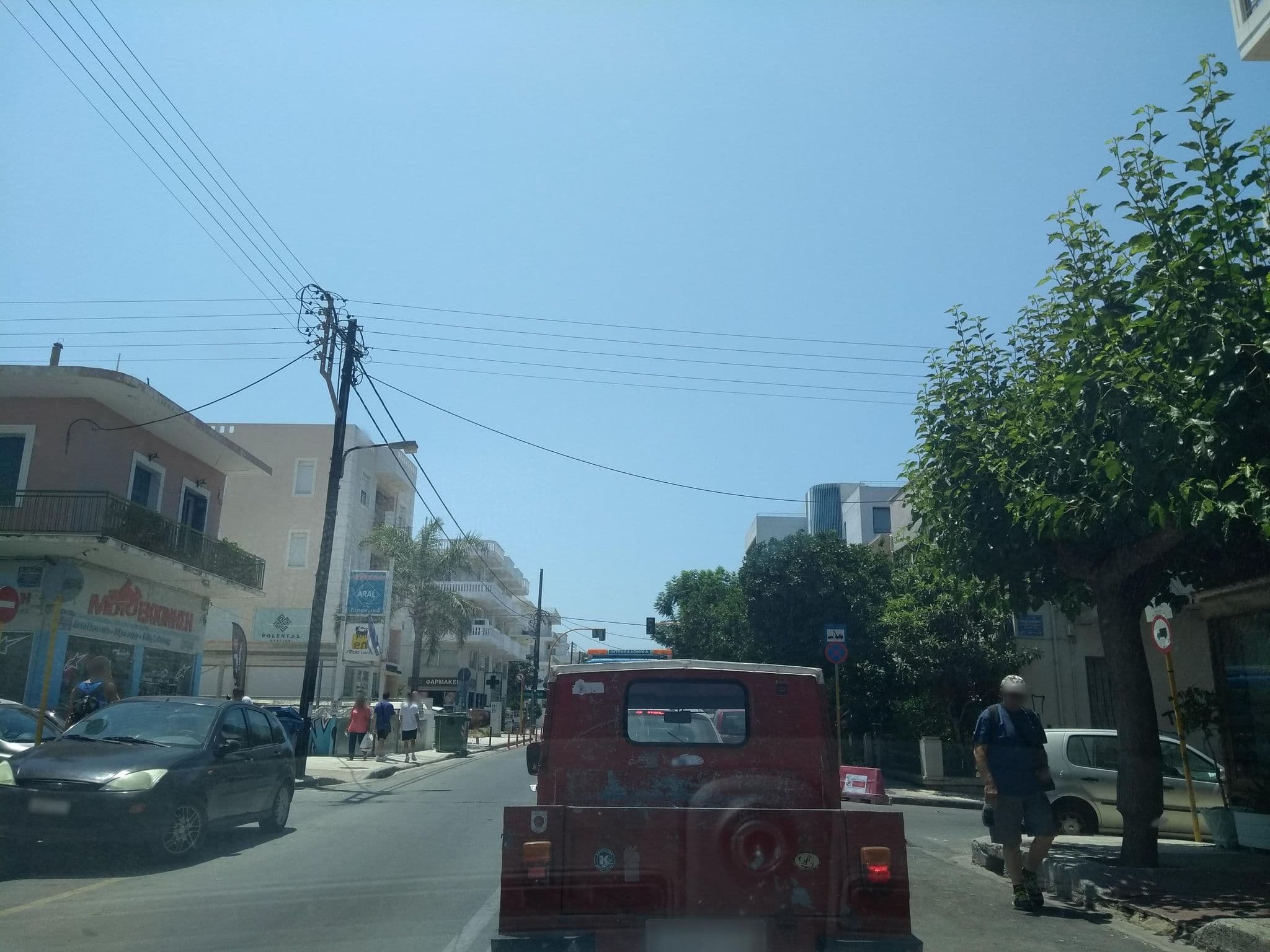 Street view near Λευκα Ορη, Chaniá — © thetornado76 (CC BY-SA · Mapillary)