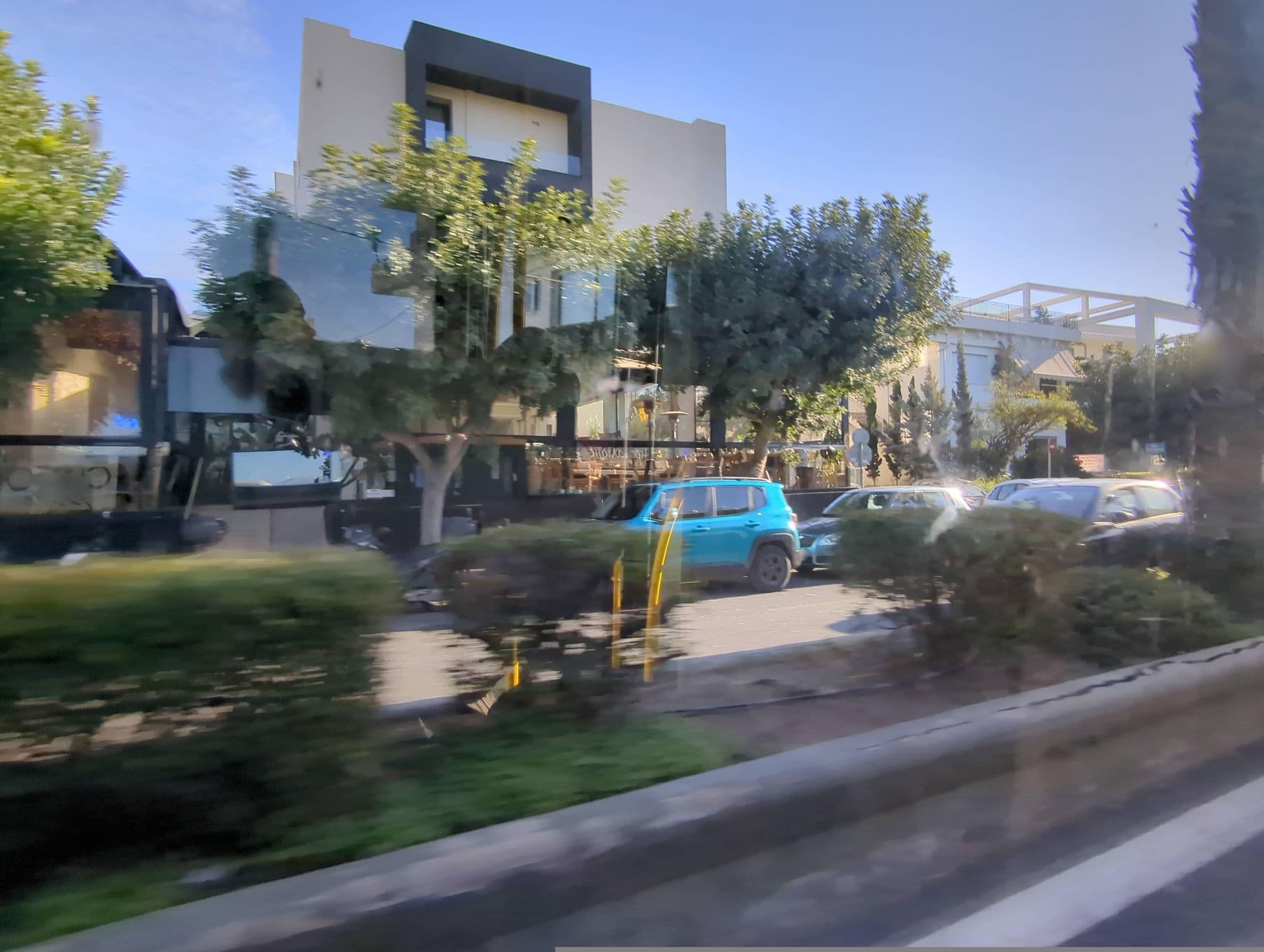 Street view near GD Gallery Suites, Irákleion — © miguel_andrade (CC BY-SA · Mapillary)