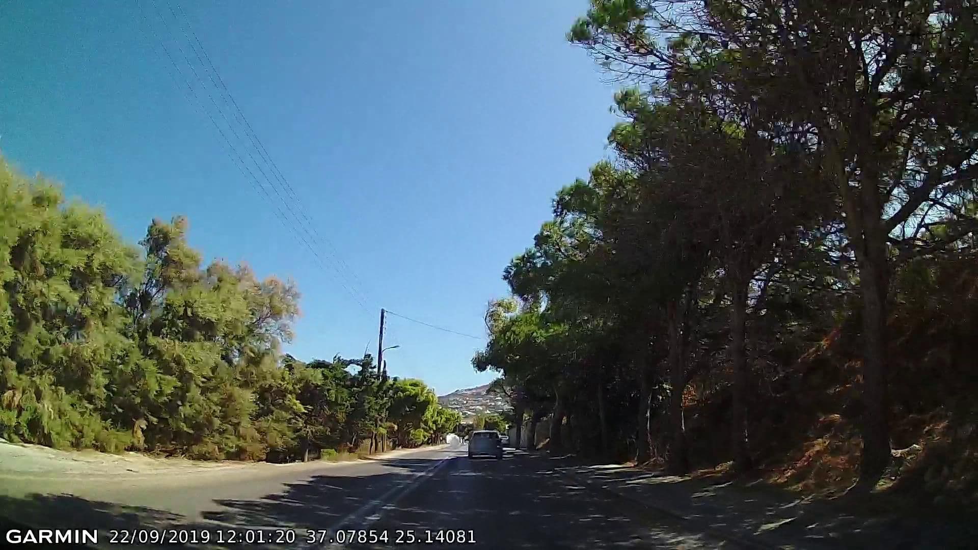 Street view near Νostos Studios, Páros — © pppetros (CC BY-SA · Mapillary)