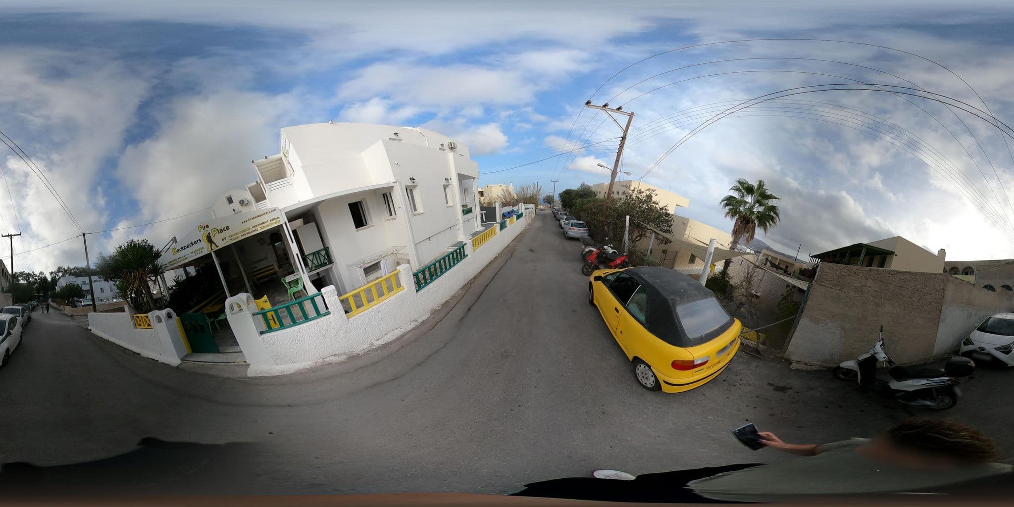 Street view near Flora Hotel, Firá — © efikour (CC BY-SA · Mapillary)