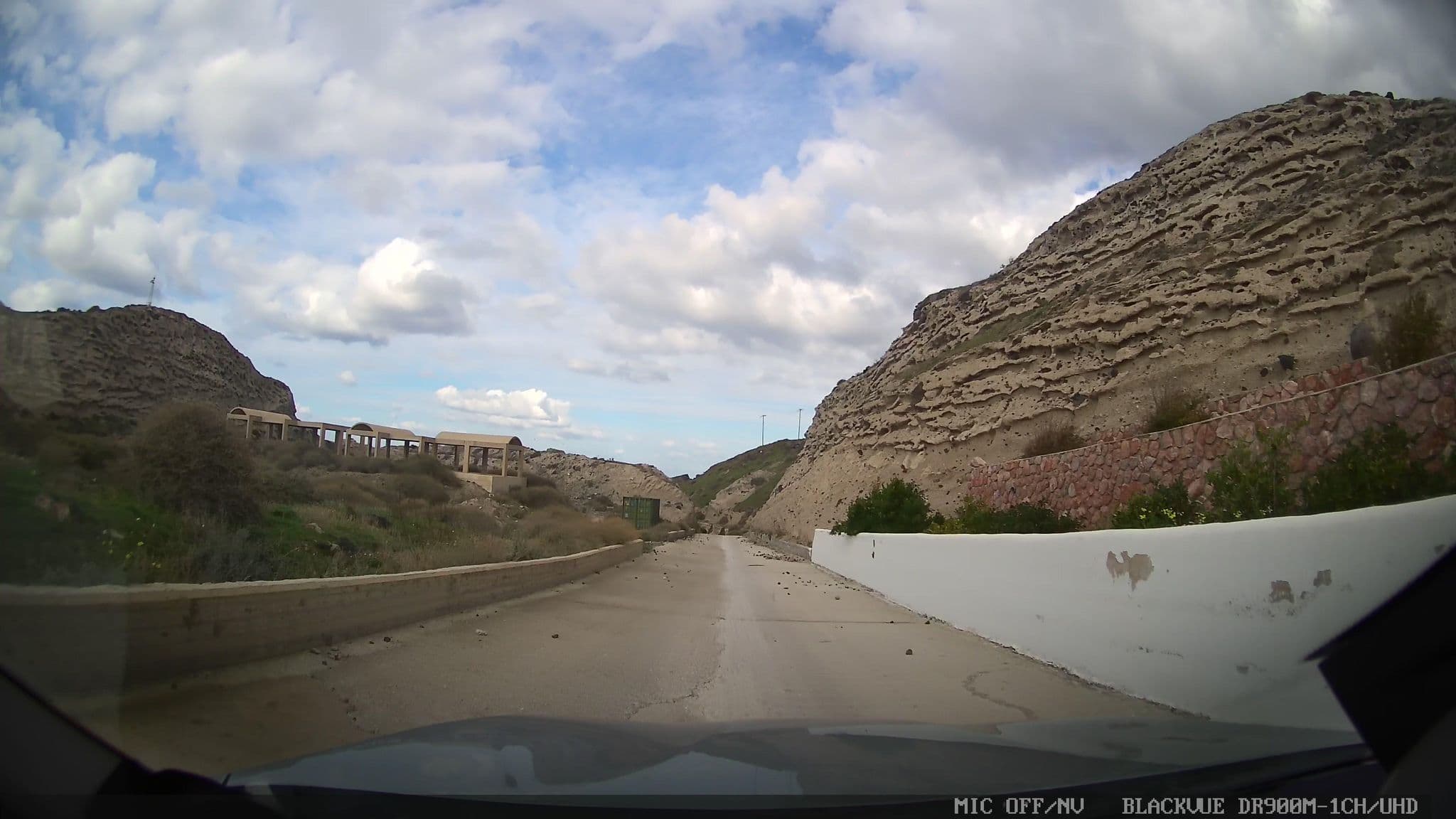 Street view near Katharos Villas, Oía — © jthnz (CC BY-SA · Mapillary)