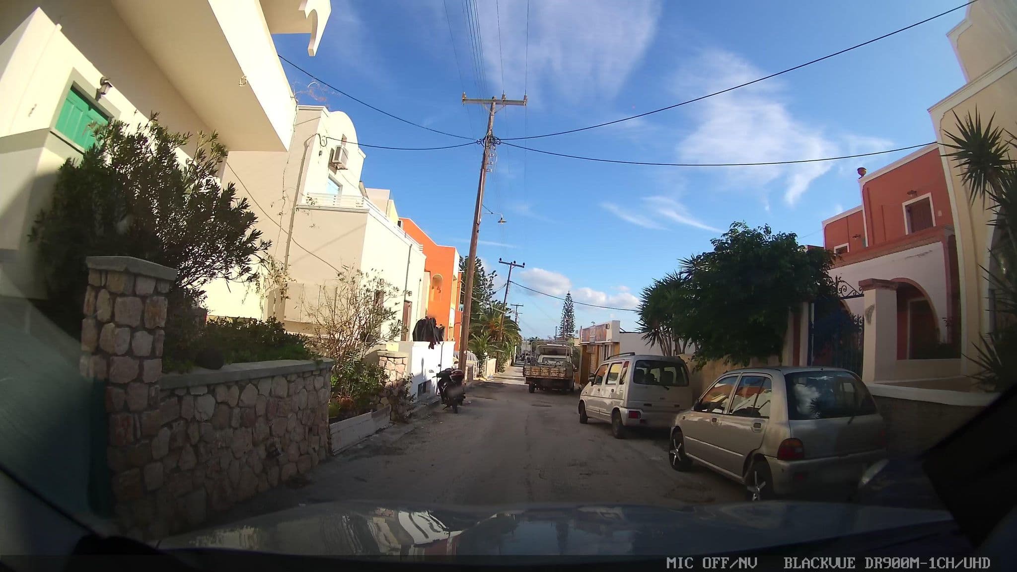Street view near Mary Hotel, Emporeío — © jthnz (CC BY-SA · Mapillary)