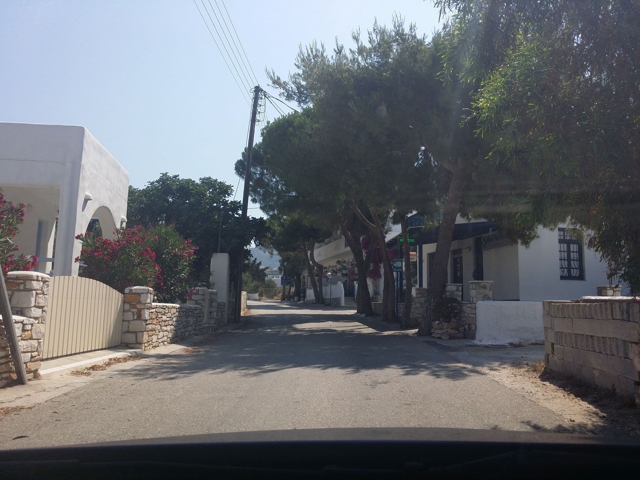 Street view near villa Konitopoulos, Páros — © pppetros (CC BY-SA · Mapillary)