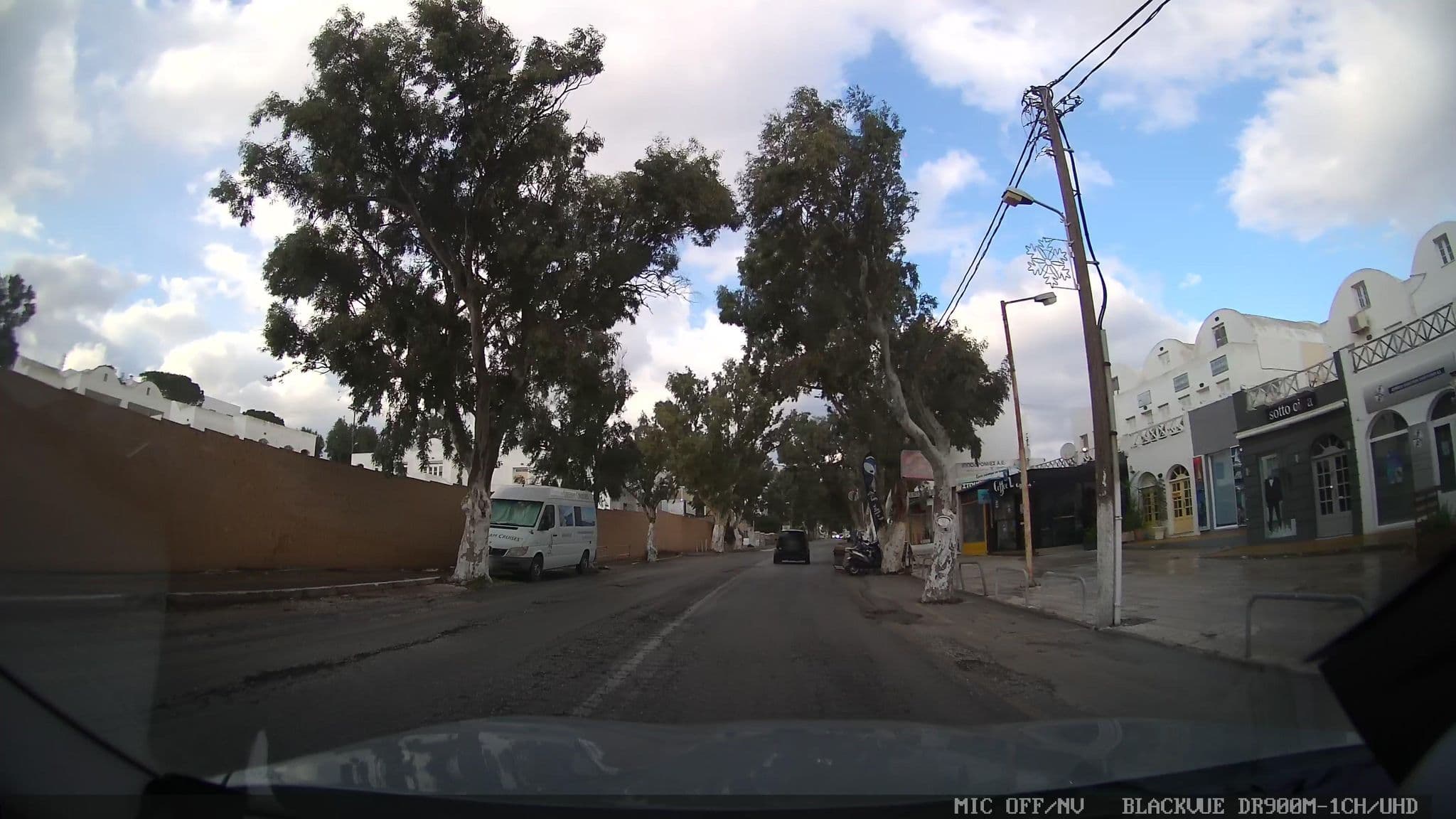 Street view near Ifestos Villa, Firá — © jthnz (CC BY-SA · Mapillary)