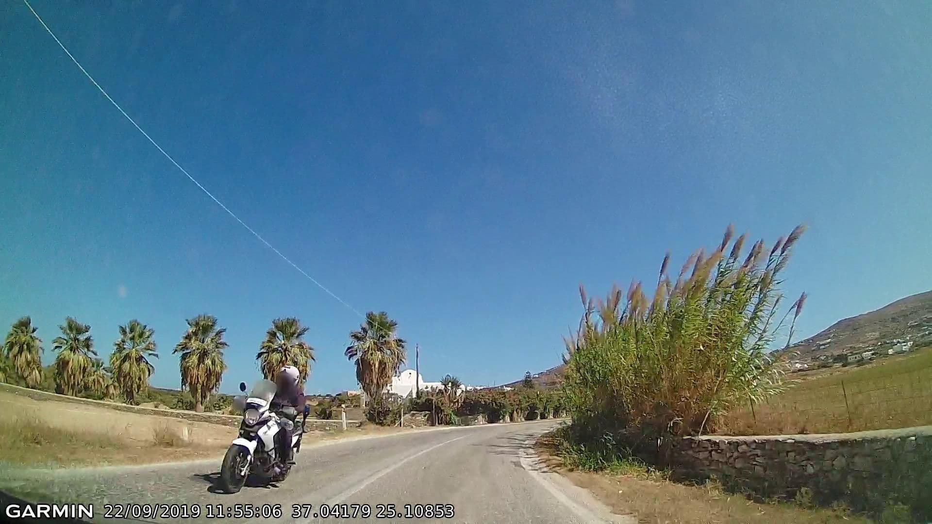 Street view near Paros Kite House George, Páros — © pppetros (CC BY-SA · Mapillary)