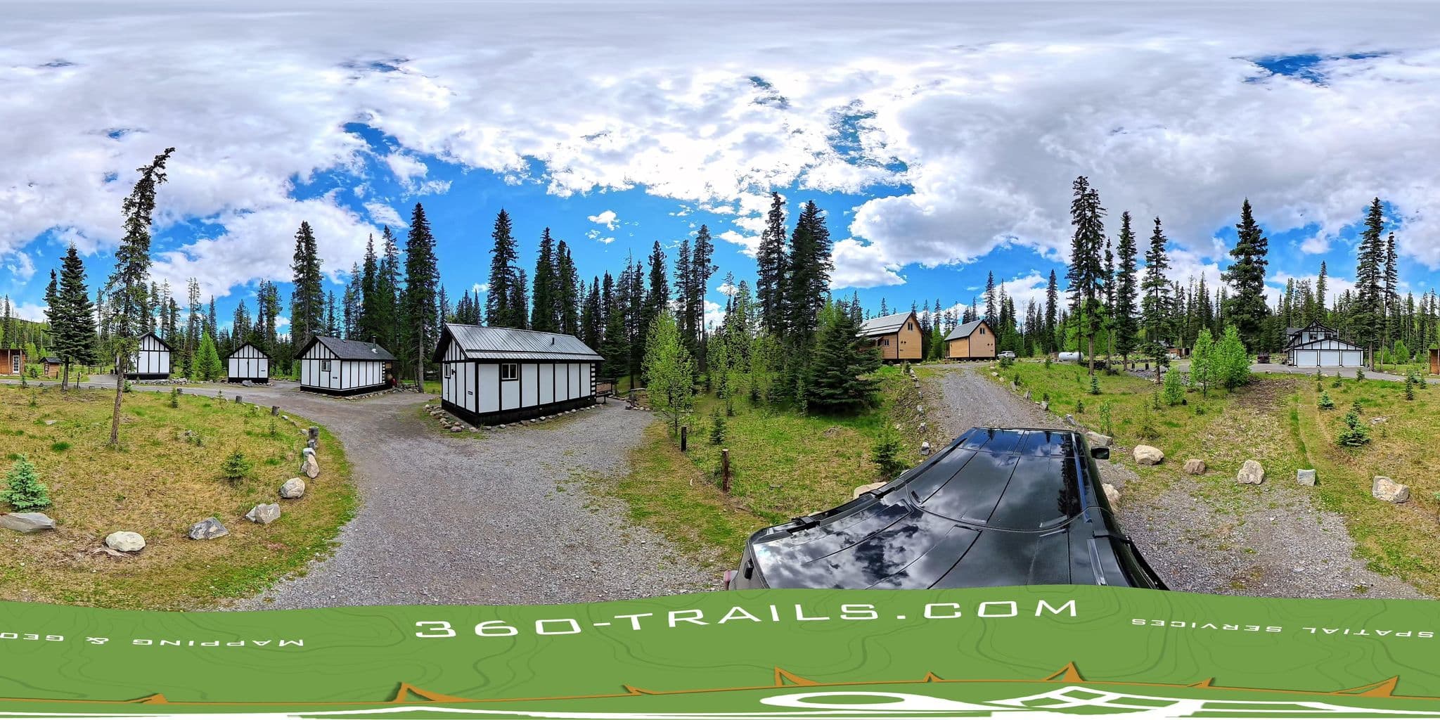Street view near Expanse Cottages, Golden