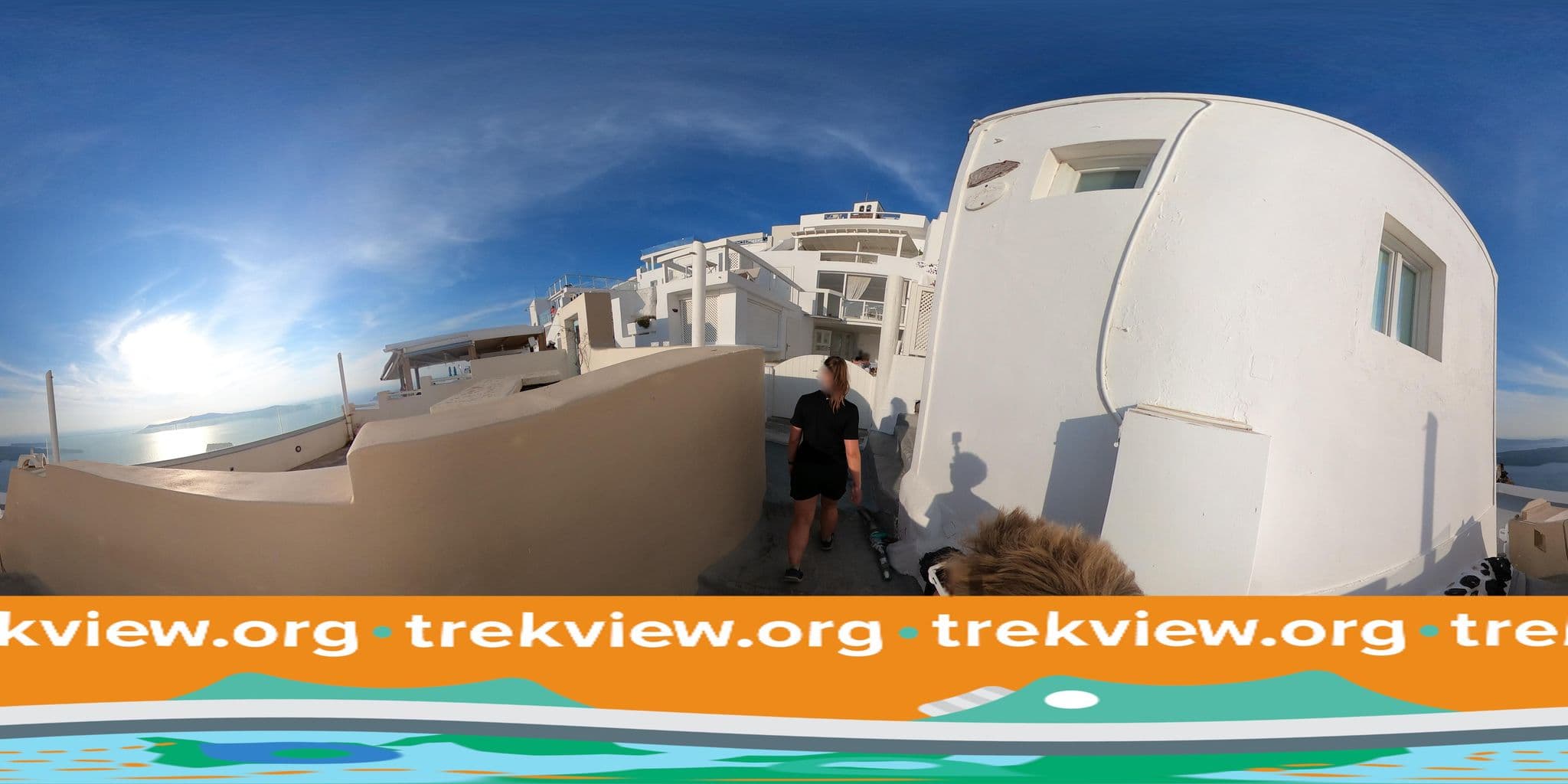 Street view near Sunny Villas, Firá — © trekviewed (CC BY-SA · Mapillary)