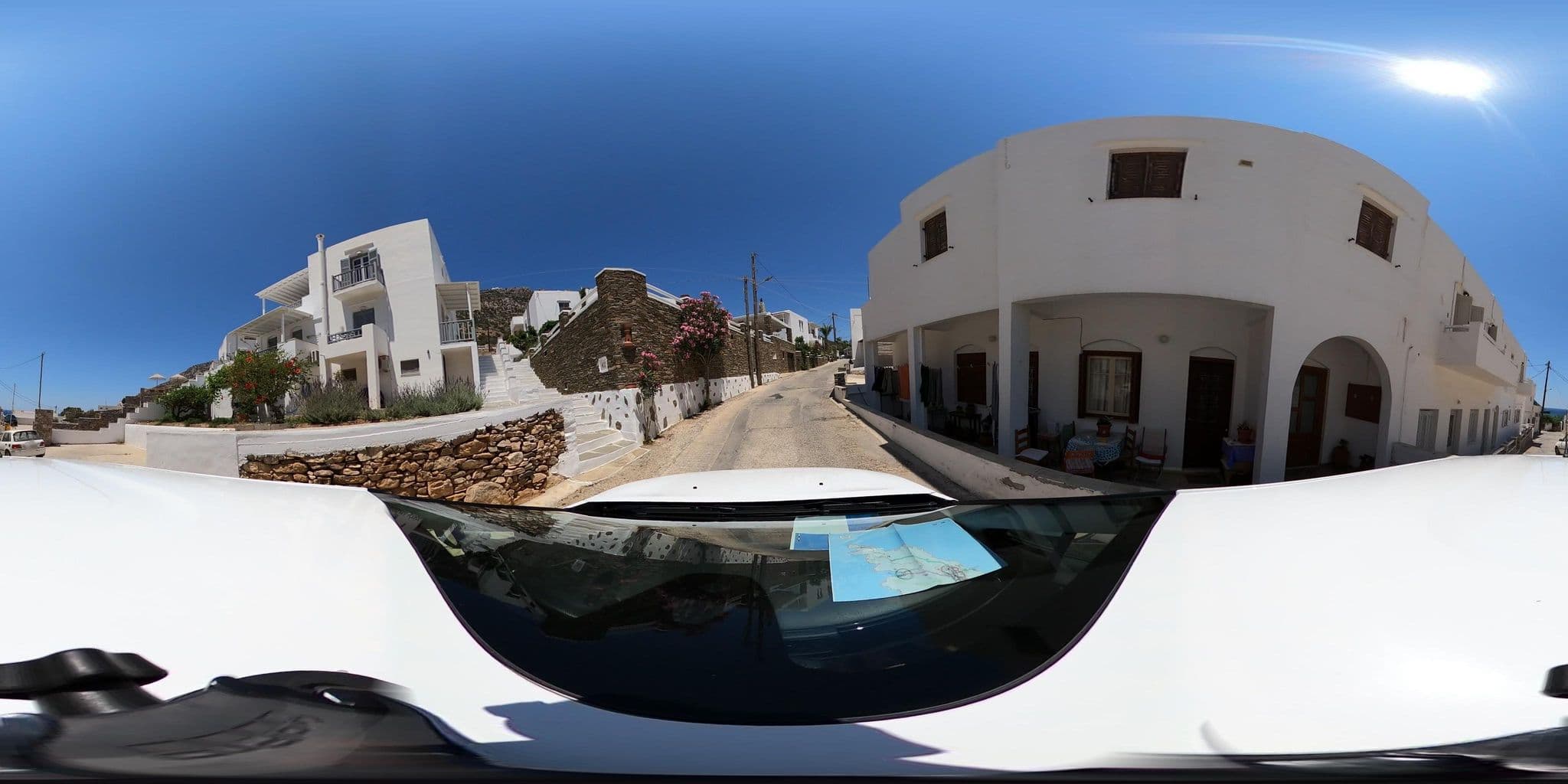 Street view near Oasis, Adámas — © katagrafes (CC BY-SA · Mapillary)