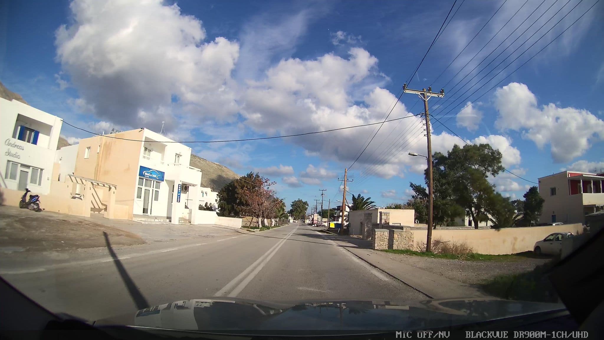 Street view near De_Naxia Suites, Emporeío — © jthnz (CC BY-SA · Mapillary)