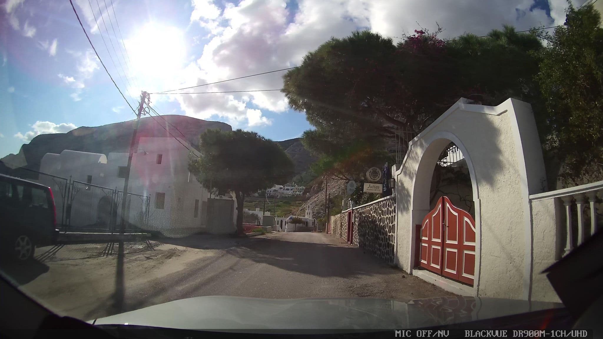Street view near Adonis Hotel, Emporeío — © jthnz (CC BY-SA · Mapillary)
