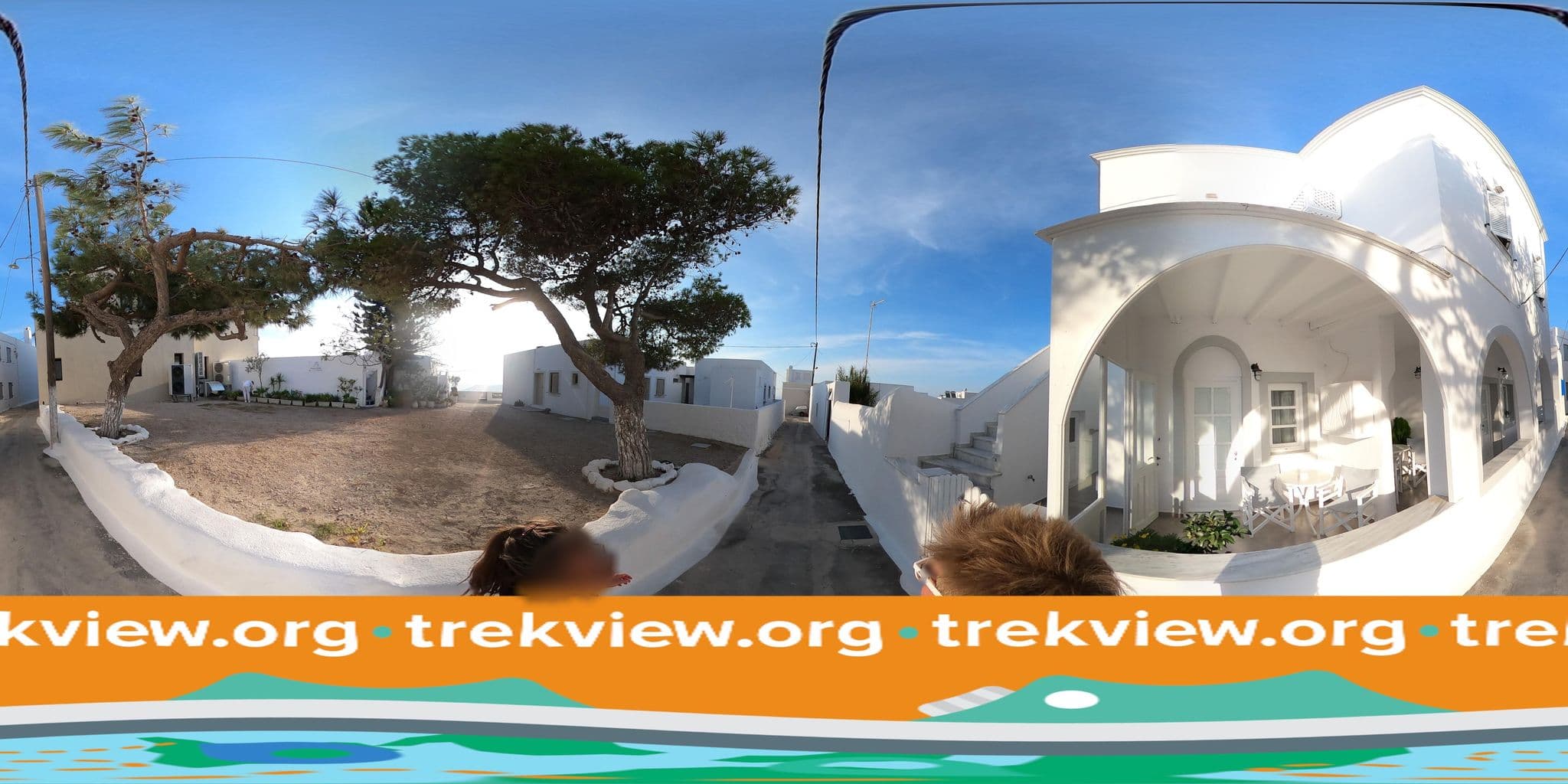 Street view near Gorgona Villas Σαντορίνη, Firá — © trekviewed (CC BY-SA · Mapillary)