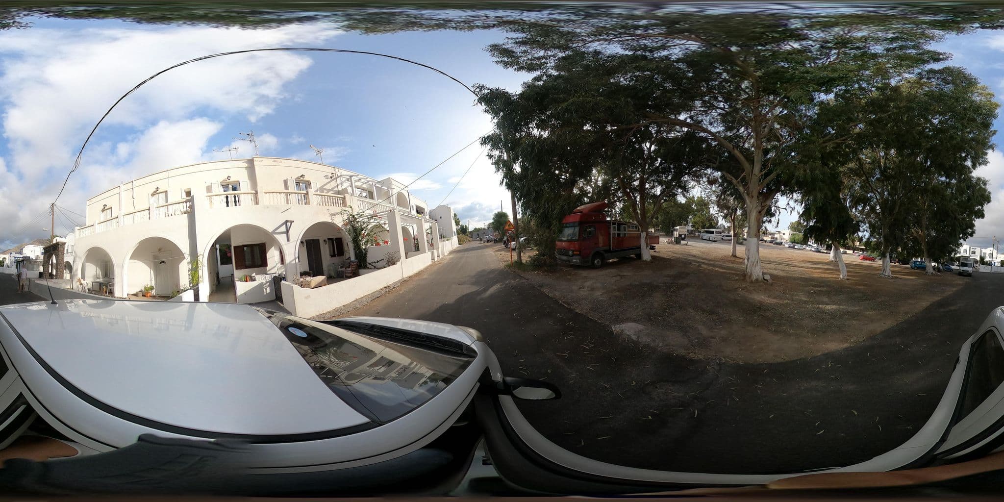 Street view near Santa Barbara Hotel, Emporeío — © efikour (CC BY-SA · Mapillary)