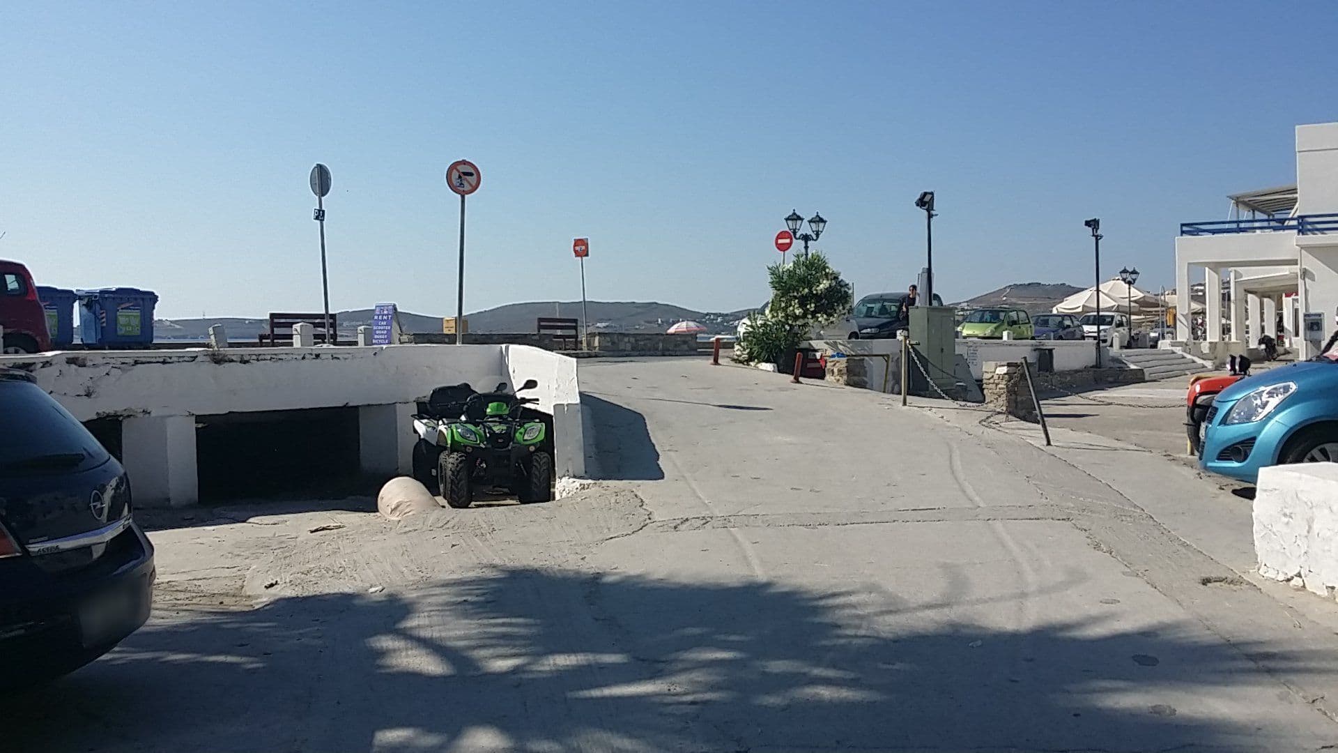 Street view near Airbnb, Páros — © pppetros (CC BY-SA · Mapillary)