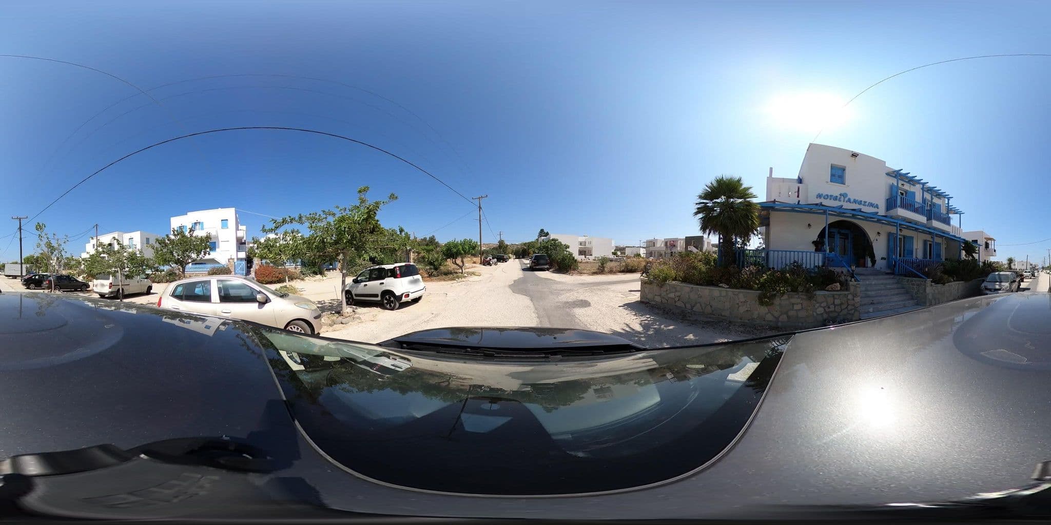 Street view near Τηλέμαχος (Tilemachos), Adámas — © katagrafes (CC BY-SA · Mapillary)