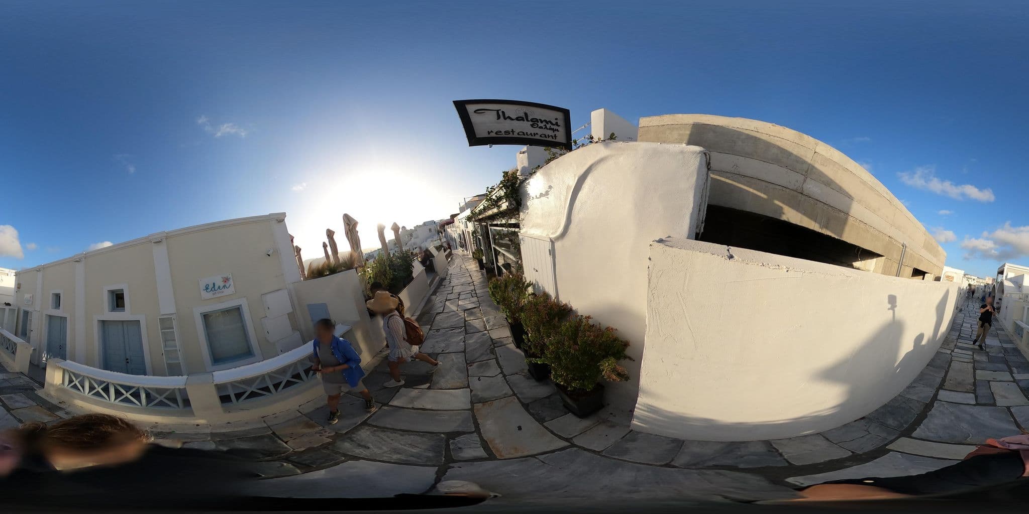 Street view near La Maltese Oia, Oía — © efikour (CC BY-SA · Mapillary)