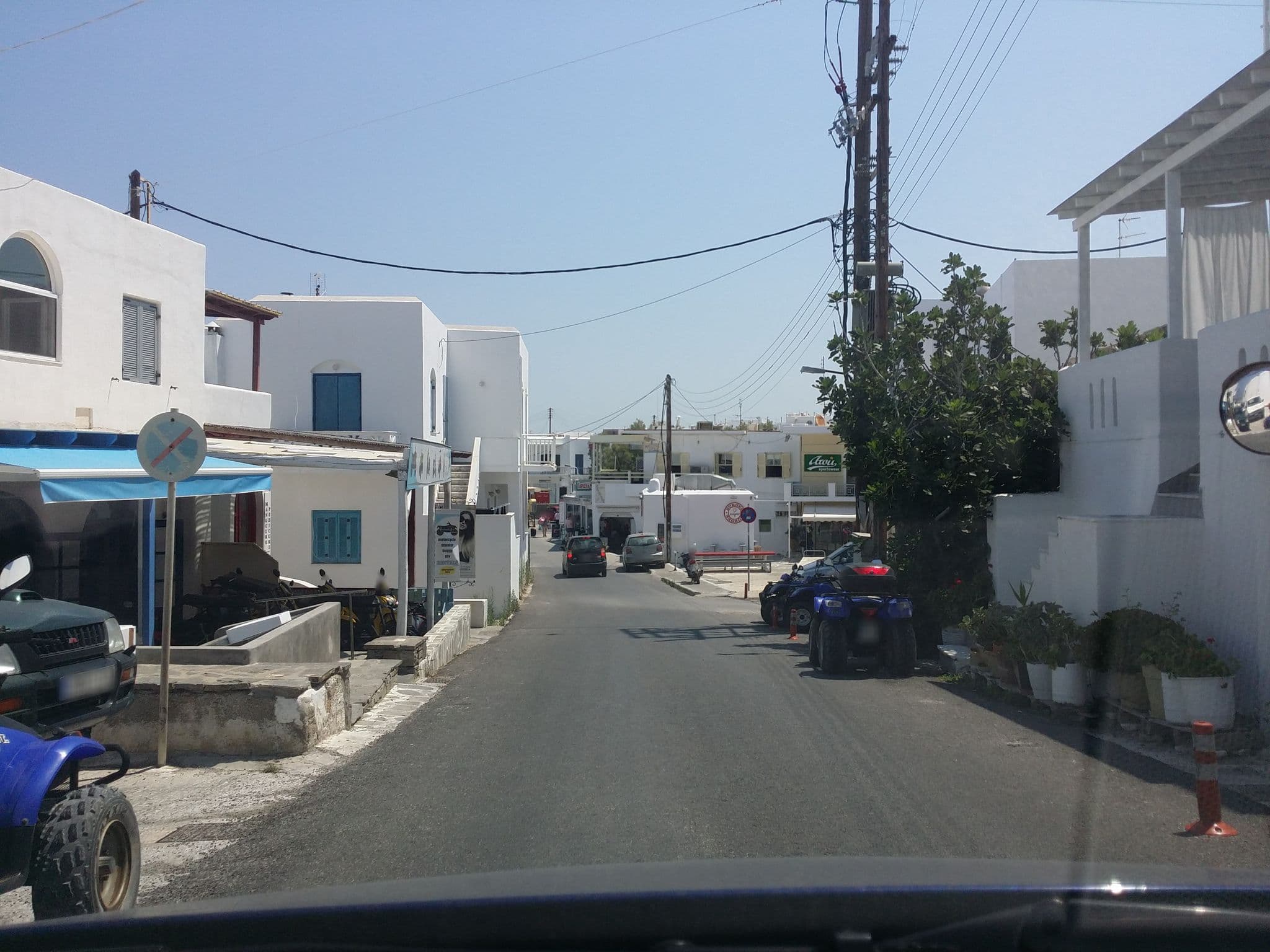Street view near Hotel Atlantis, Páros — © pppetros (CC BY-SA · Mapillary)