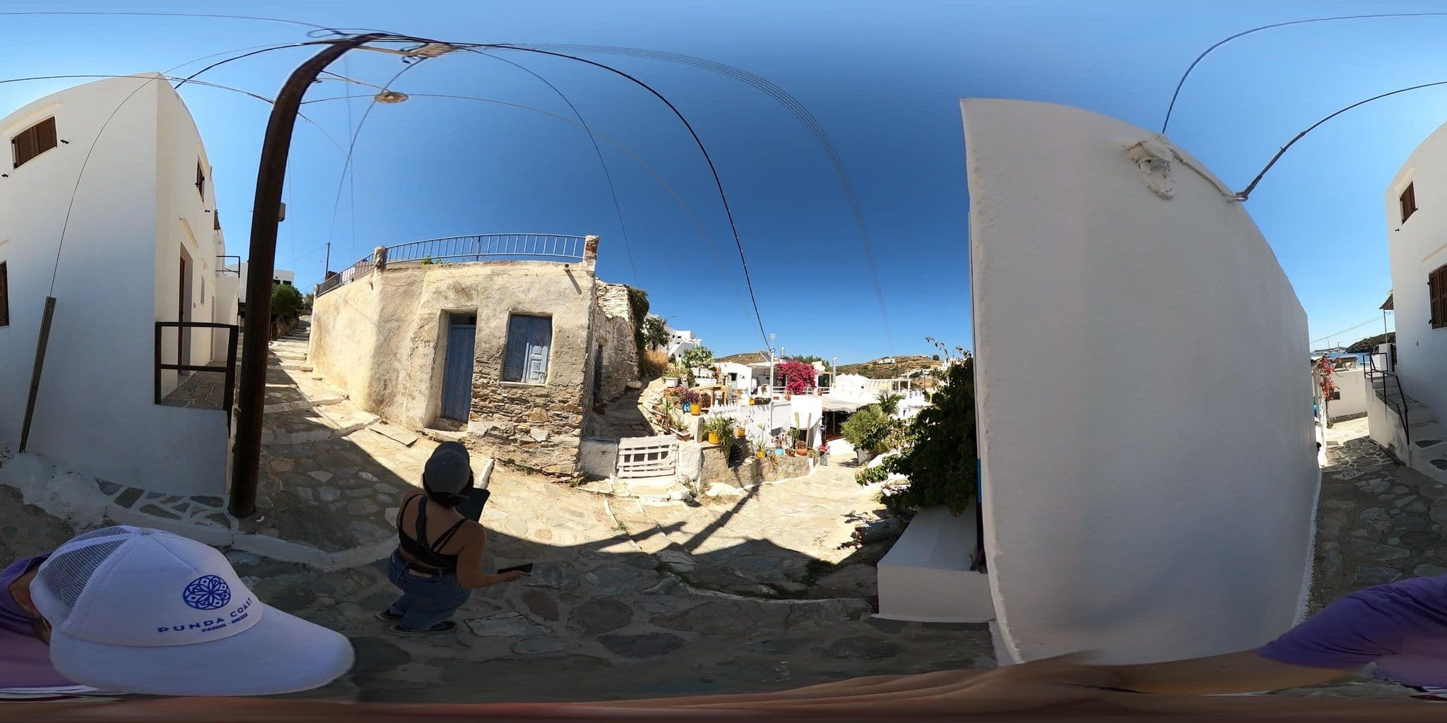 Street view near Σιφνέϊκο Αρχοντικό, Adámas — © katagrafes (CC BY-SA · Mapillary)