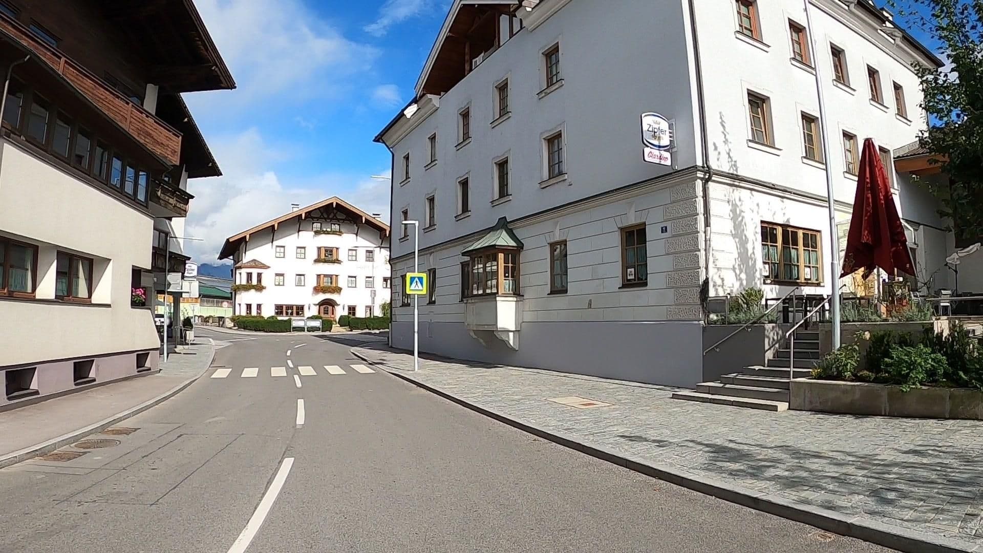 Street view near Haus Pichler, Aldrans — © osmplus_org (CC BY-SA · Mapillary)