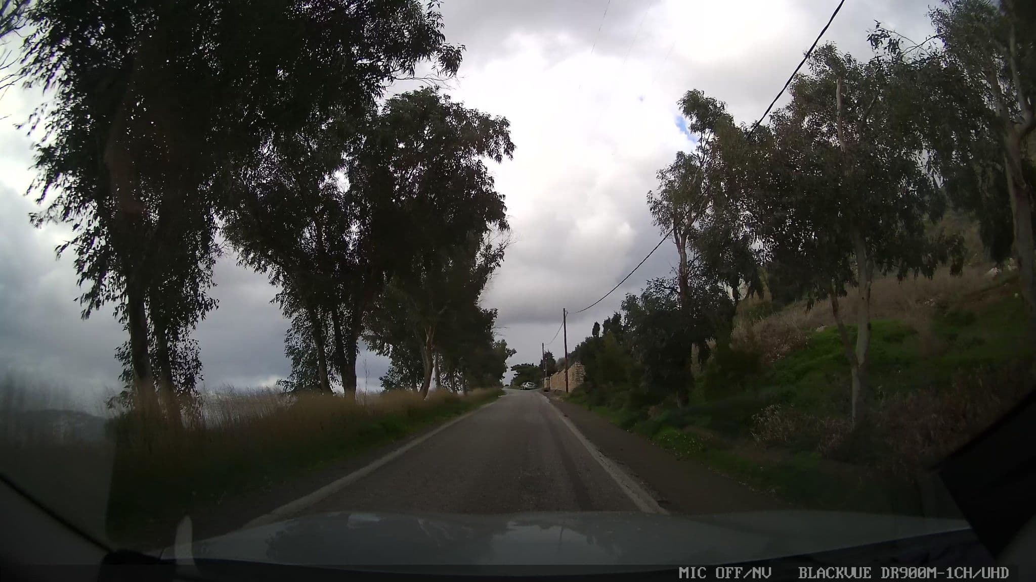 Street view near Santorini Heights Luxury Suites, Emporeío — © jthnz (CC BY-SA · Mapillary)