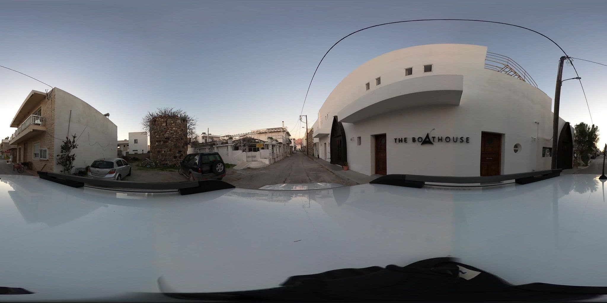 Street view near Nissea Boutique Hotel, Kardámaina — © RoikosSA (CC BY-SA · Mapillary)
