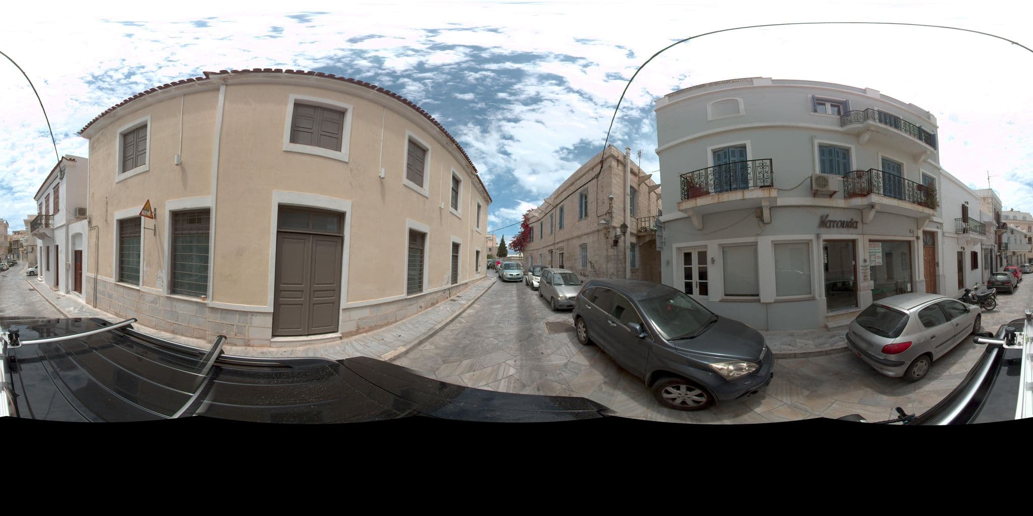 Street view near Καζινο Αιγαιου, Ermoúpolis — © MarianPanagiotopoulou (CC BY-SA · Mapillary)