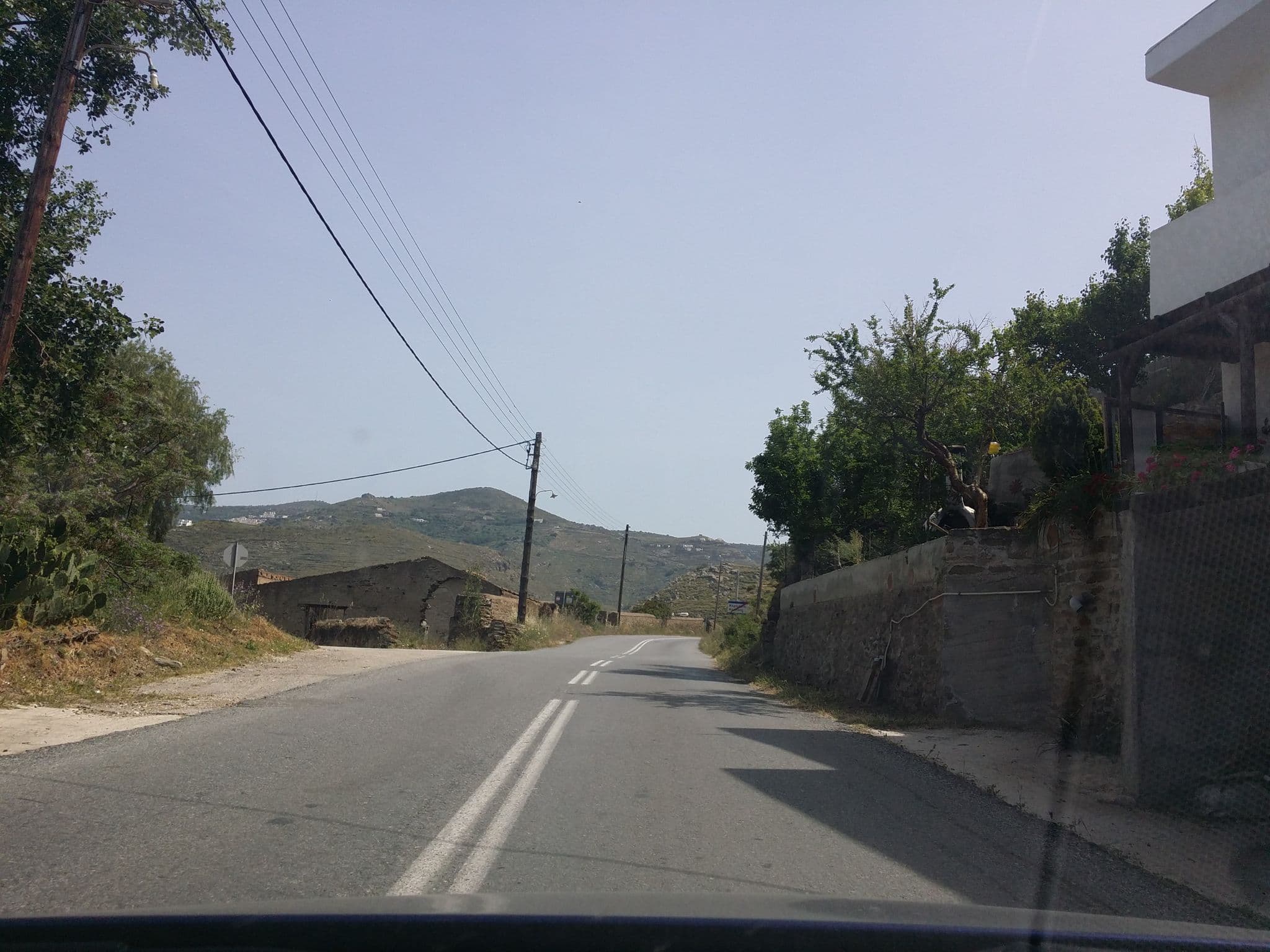 Street view near Oasis, Lávrio — © pppetros (CC BY-SA · Mapillary)