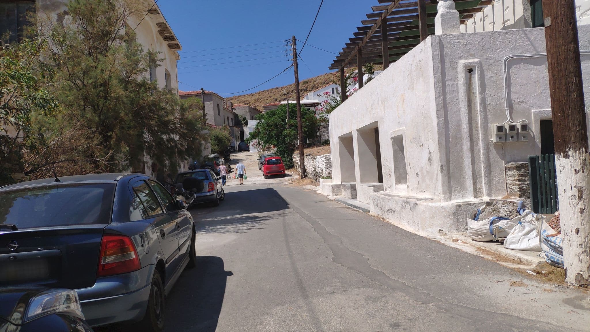 Street view near Afroditi Hotel, Lávrio — © pppetros (CC BY-SA · Mapillary)