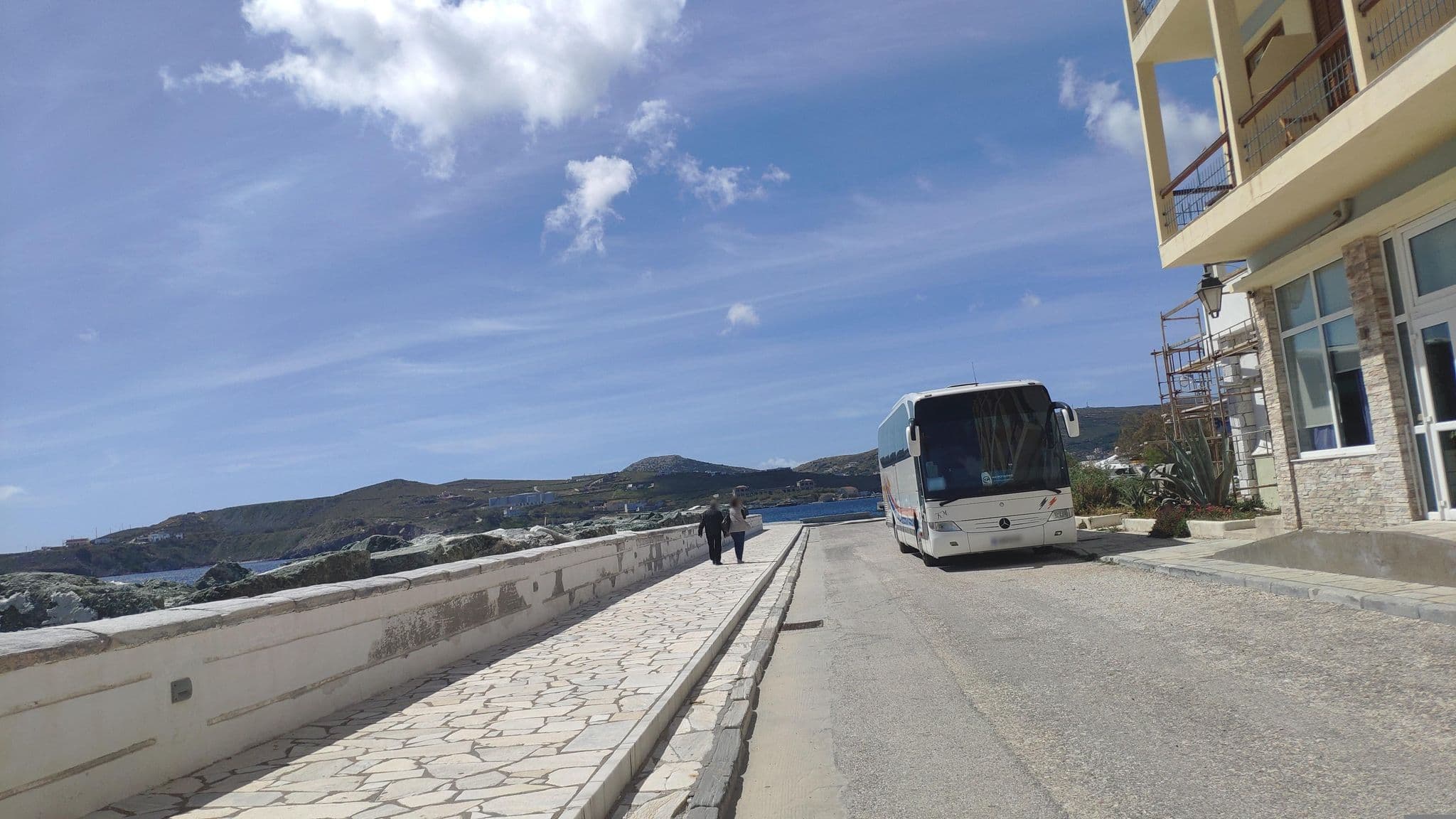 Street view near Ξενοδοχείο "Νησάκι", Ermoúpolis — © pppetros (CC BY-SA · Mapillary)