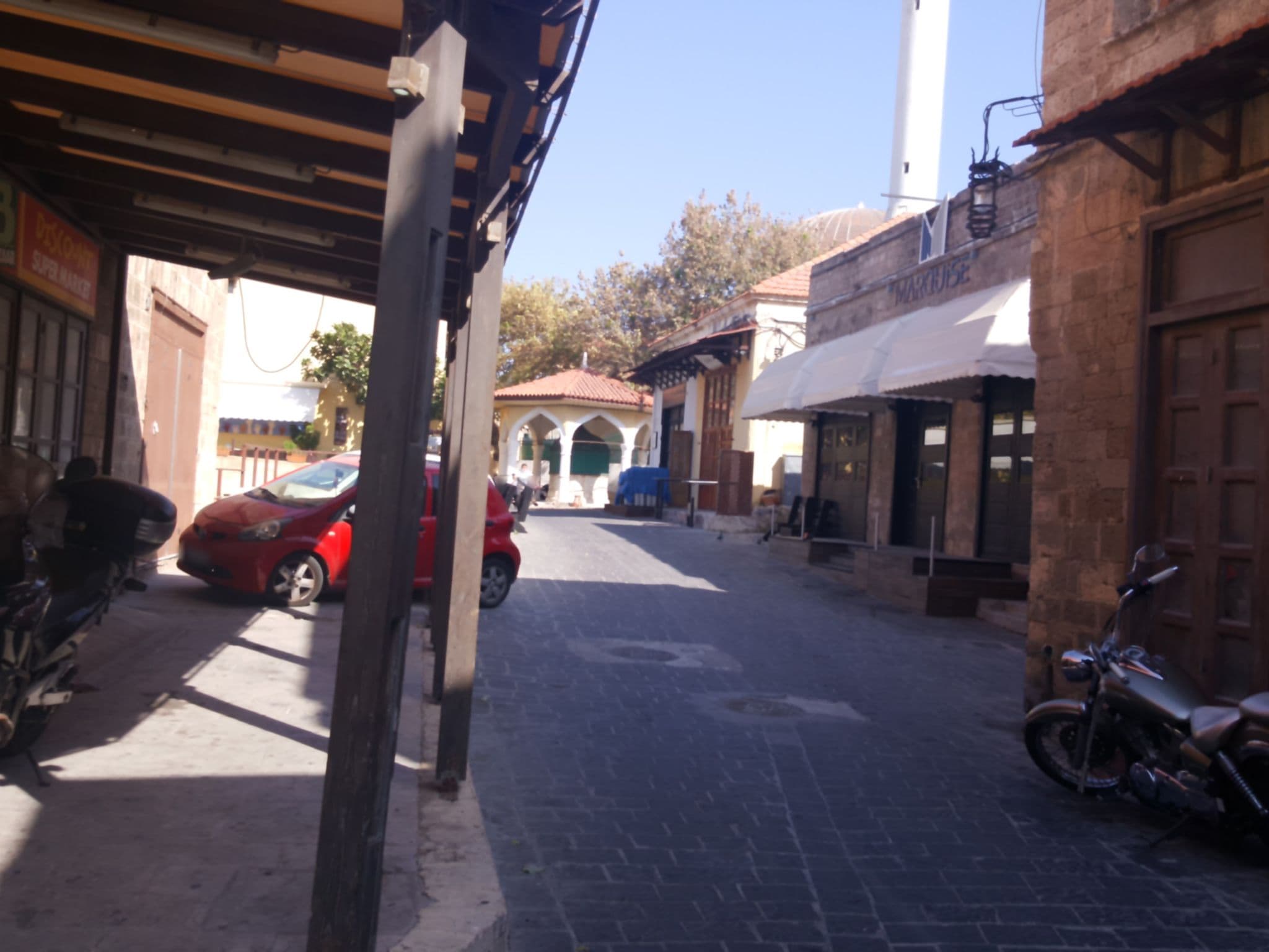 Street view near Alfa Beach Hotel - Κρονοσ, Ródos — © hakan (CC BY-SA · Mapillary)