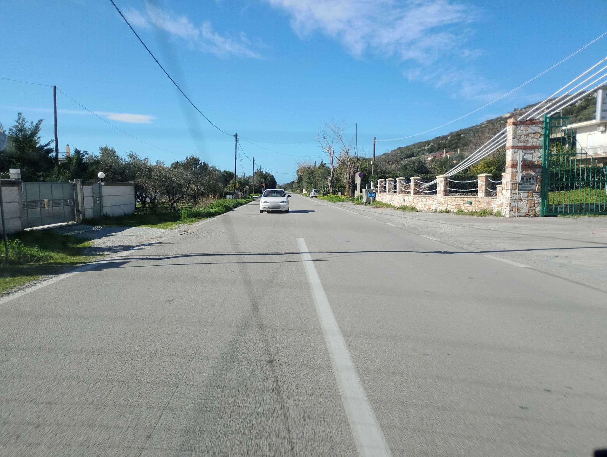 Street view near Mandravelos Pension, Alivéri — © George_210 (CC BY-SA · Mapillary)