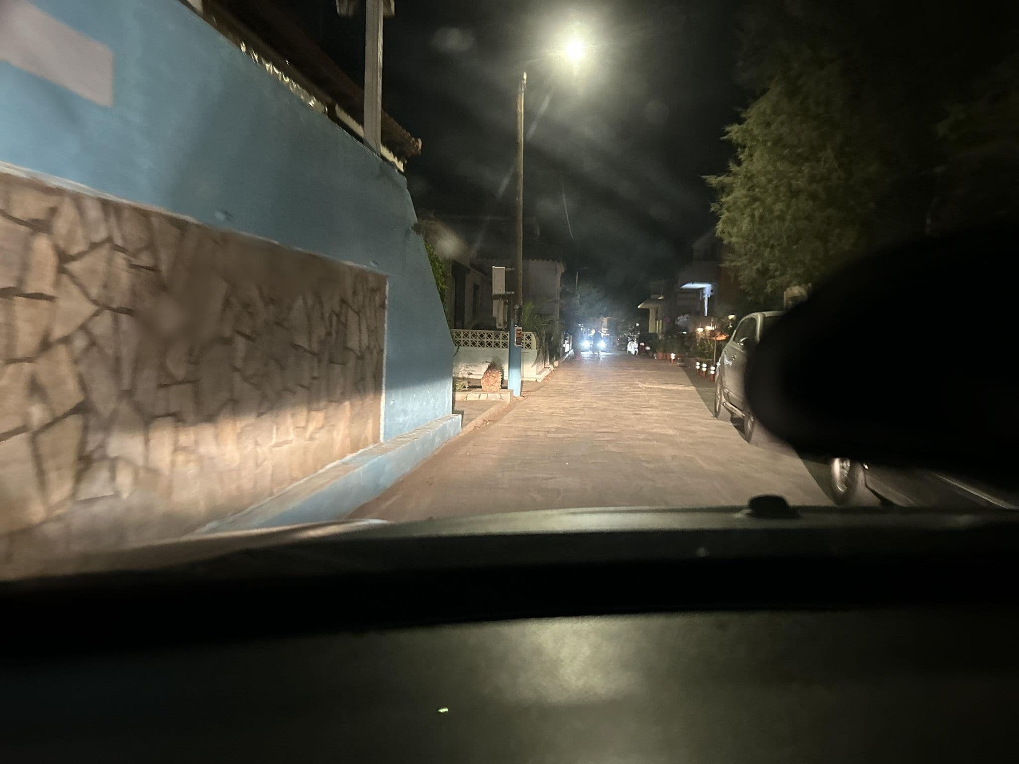 Street view near Joanna, Eresós — © ctsonis (CC BY-SA · Mapillary)
