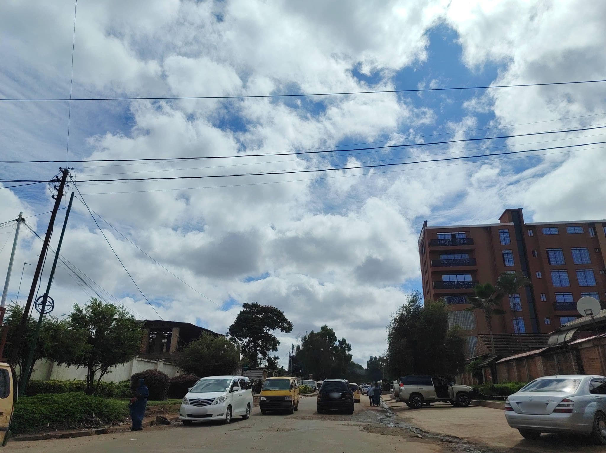 Street view near Hôtel Mbala, Lubumbashi — © orlanto (CC BY-SA · Mapillary)
