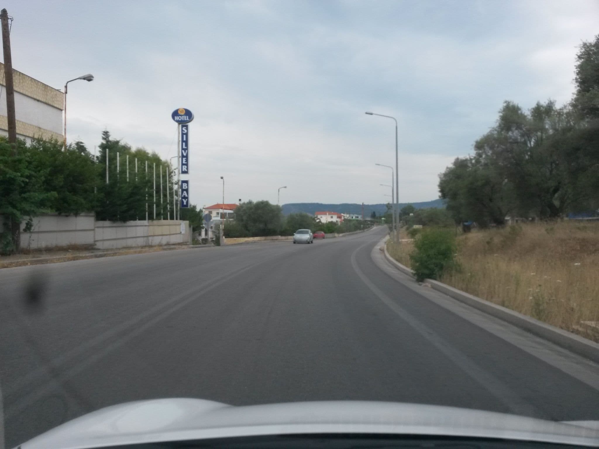 Street view near Silver Bay Hotel, Mória — © kay_d (CC BY-SA · Mapillary)
