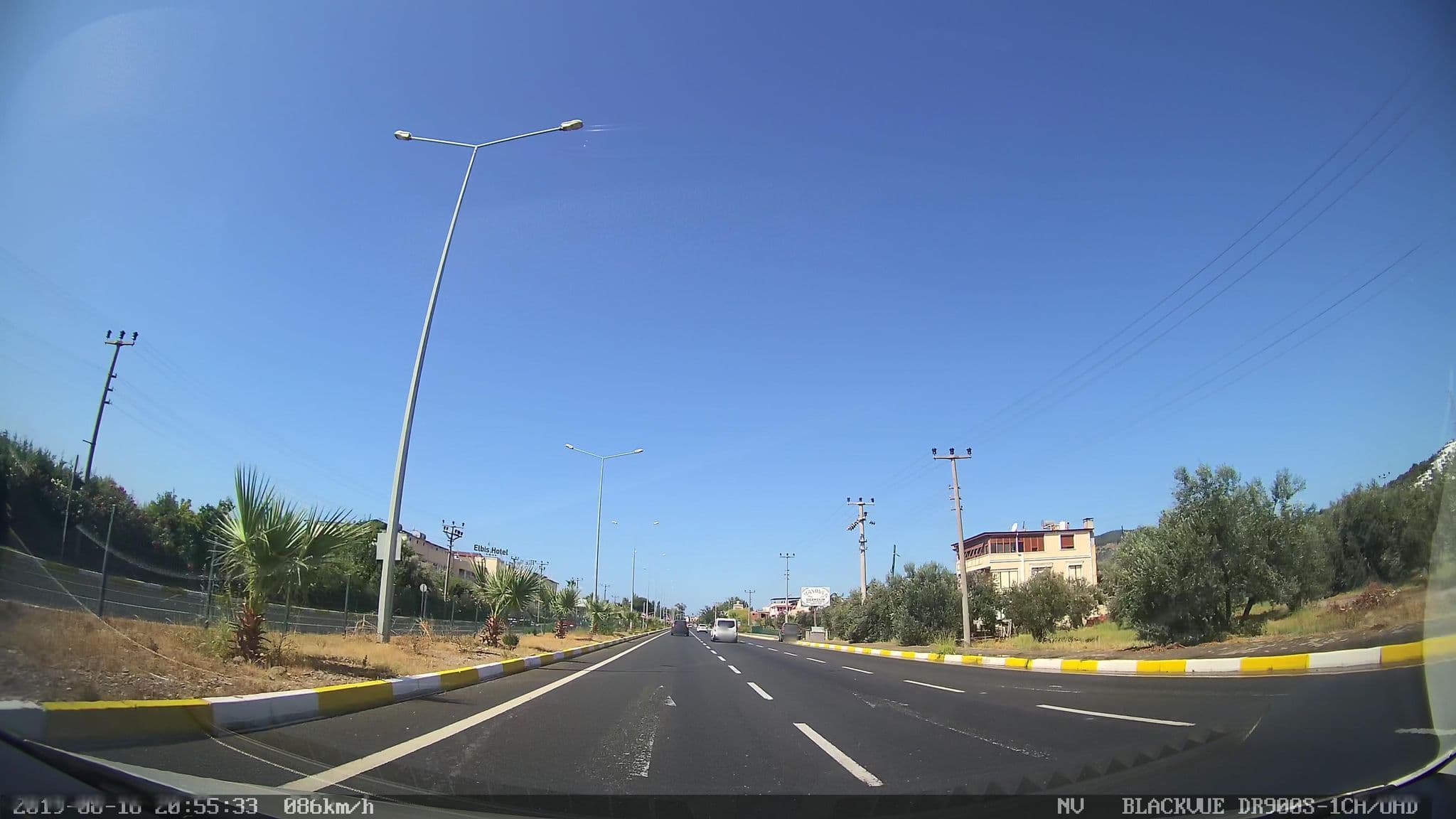 Street view near Panorama Hotel Petra, Mantamádos — © yercizenler (CC BY-SA · Mapillary)