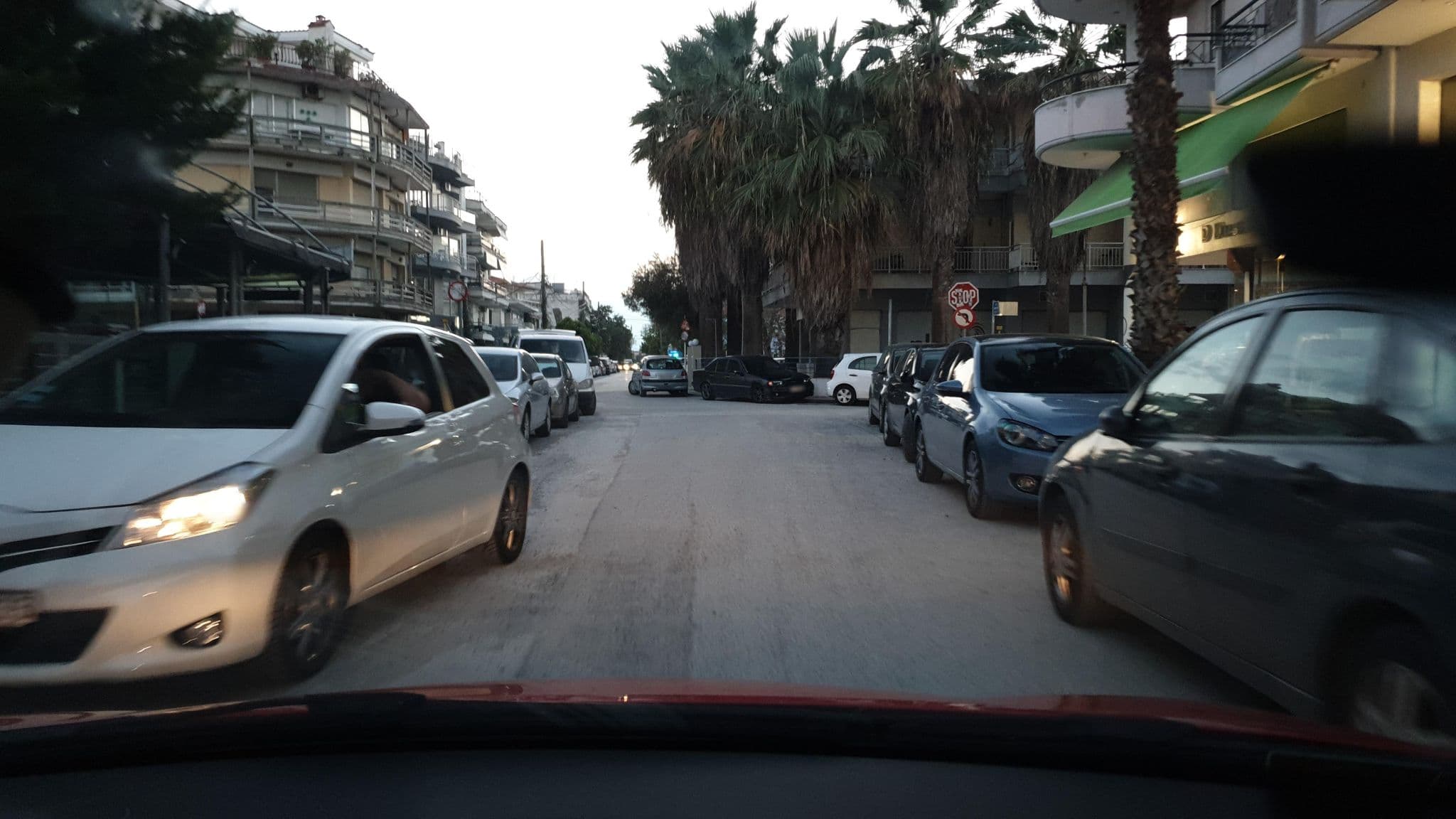 Street view near Pension Tzitzifies, Peraía — © yannakis (CC BY-SA · Mapillary)