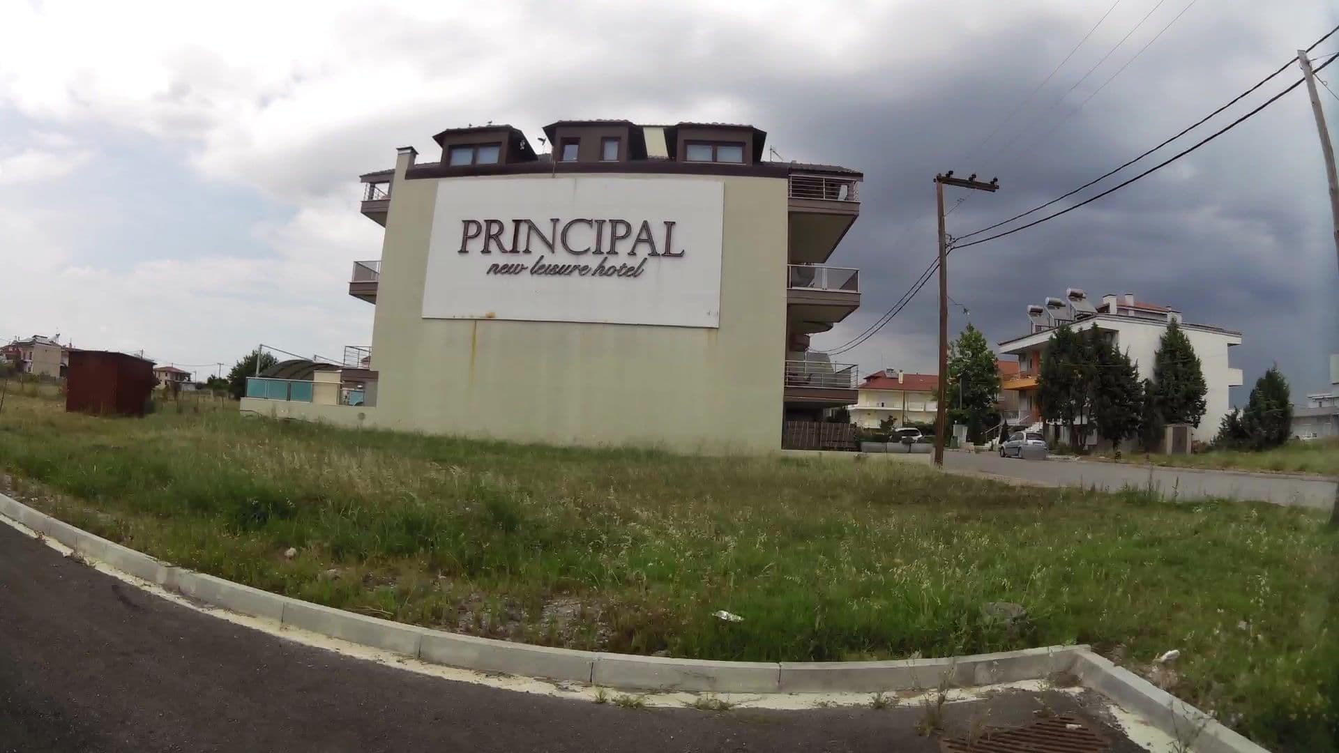 Street view near Principal New Leisure Hotel, Perístasi — © kaartcam (CC BY-SA · Mapillary)