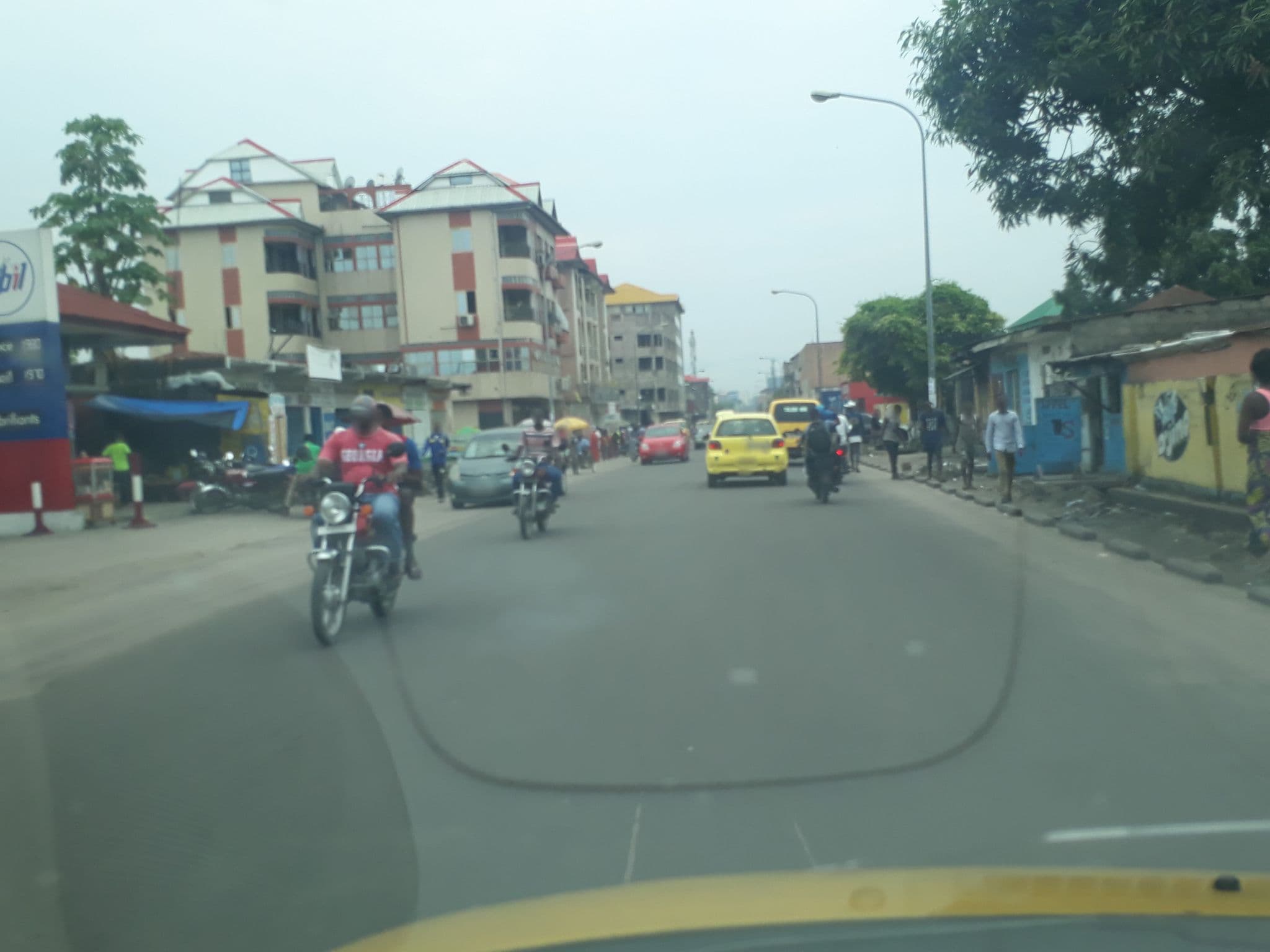 Street view near Chez moi, Kinshasa