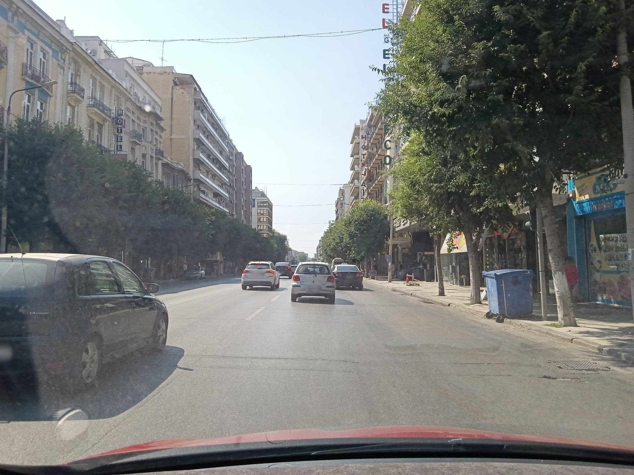 Street view near '' Ηλιοσ '' - Νικου Δημητριοσ, Thessaloníki — © nglf (CC BY-SA · Mapillary)