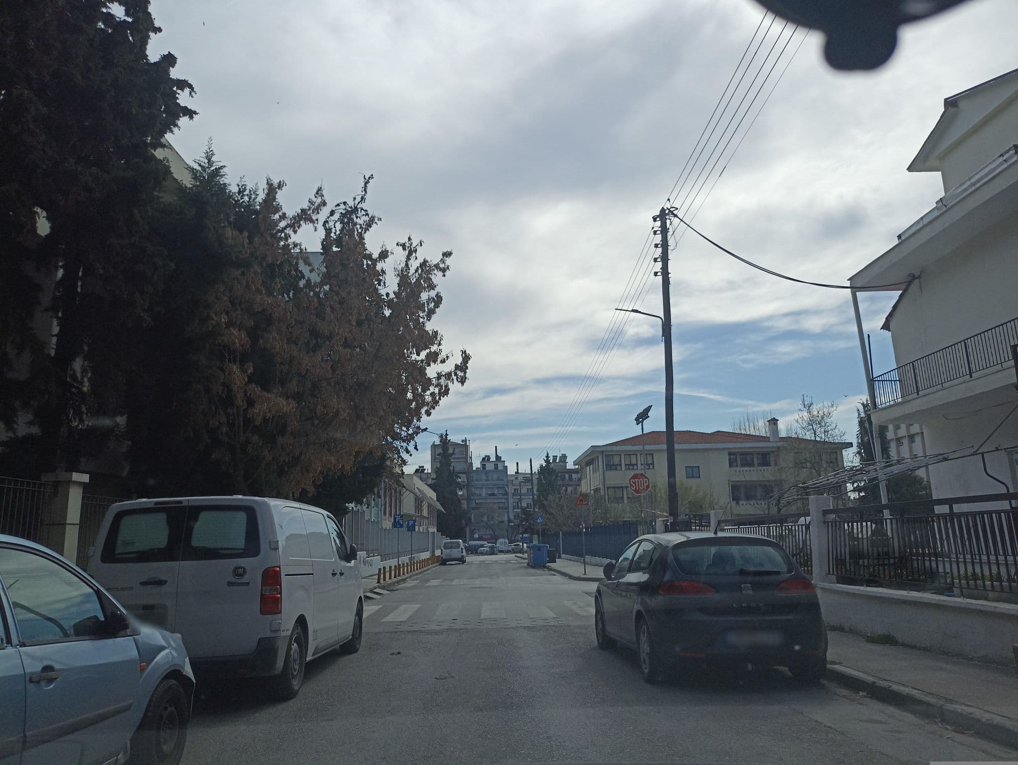 Street view near Thrakis 5, Neapoli — © geraki (CC BY-SA · Mapillary)