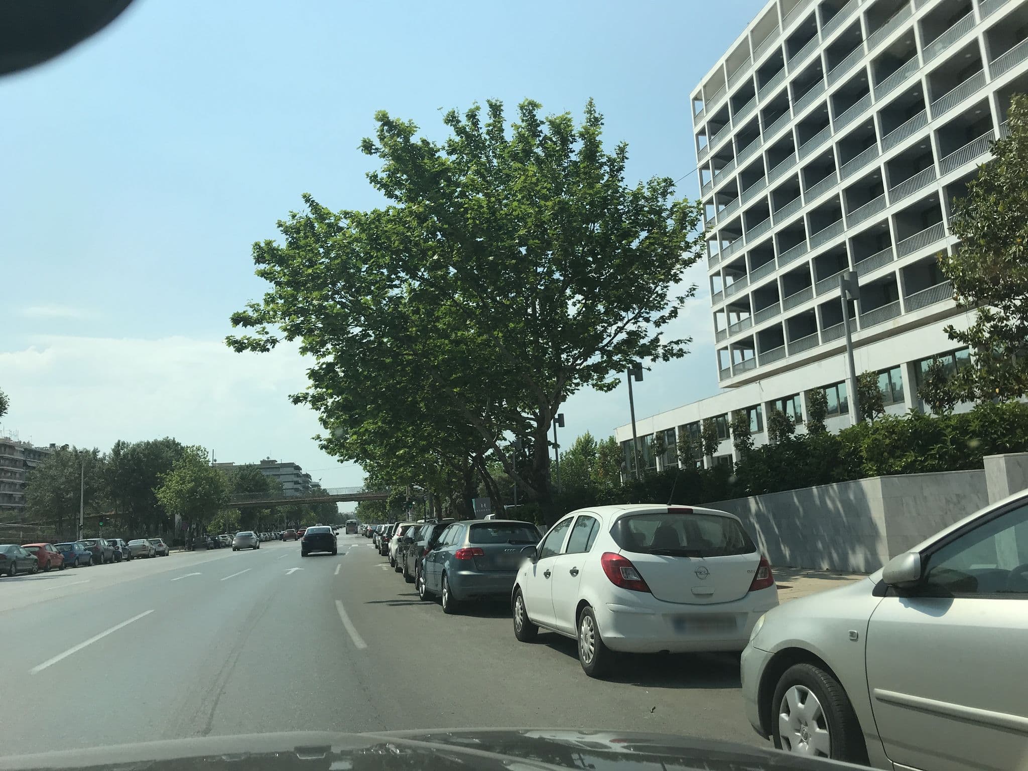 Street view near Macedonia Palace - Room 702, Triandría — © xaris1980 (CC BY-SA · Mapillary)