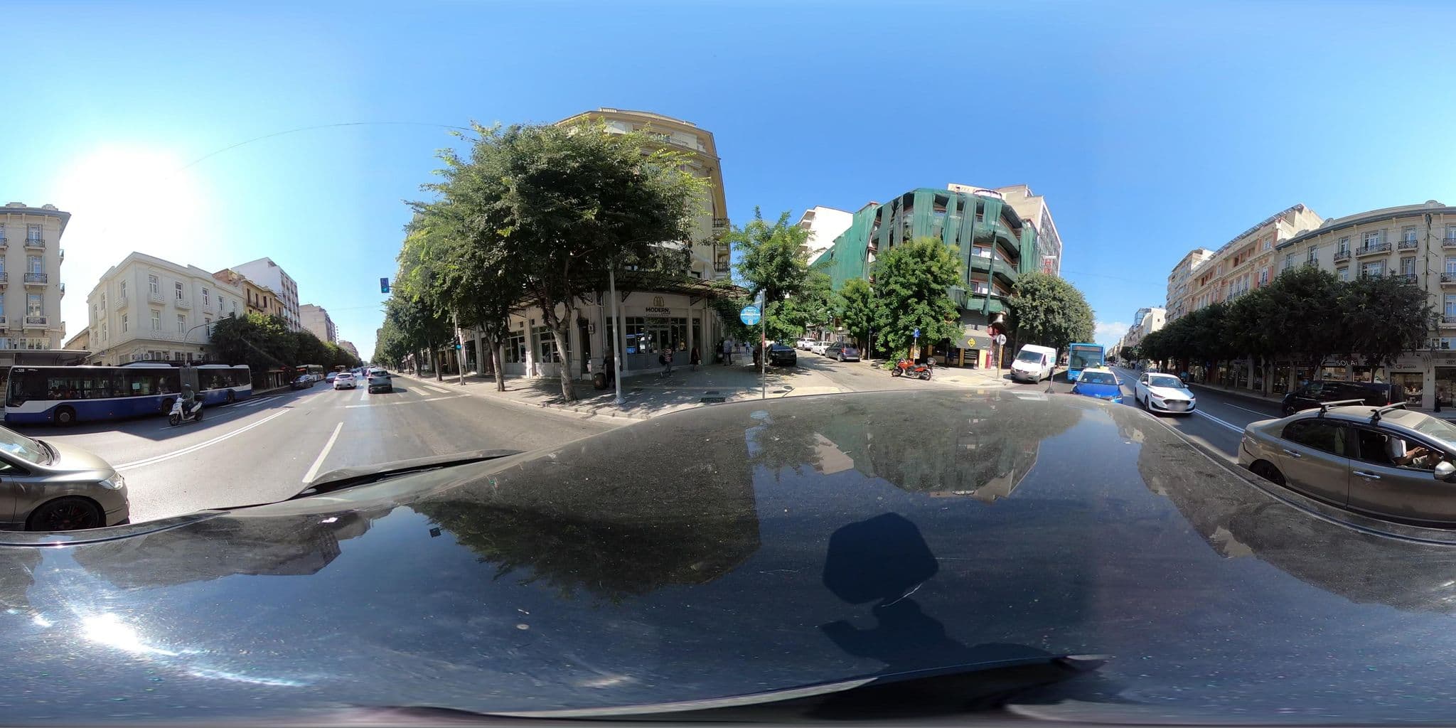 Street view near thirtynine urban City, Thessaloníki — © geraki (CC BY-SA · Mapillary)