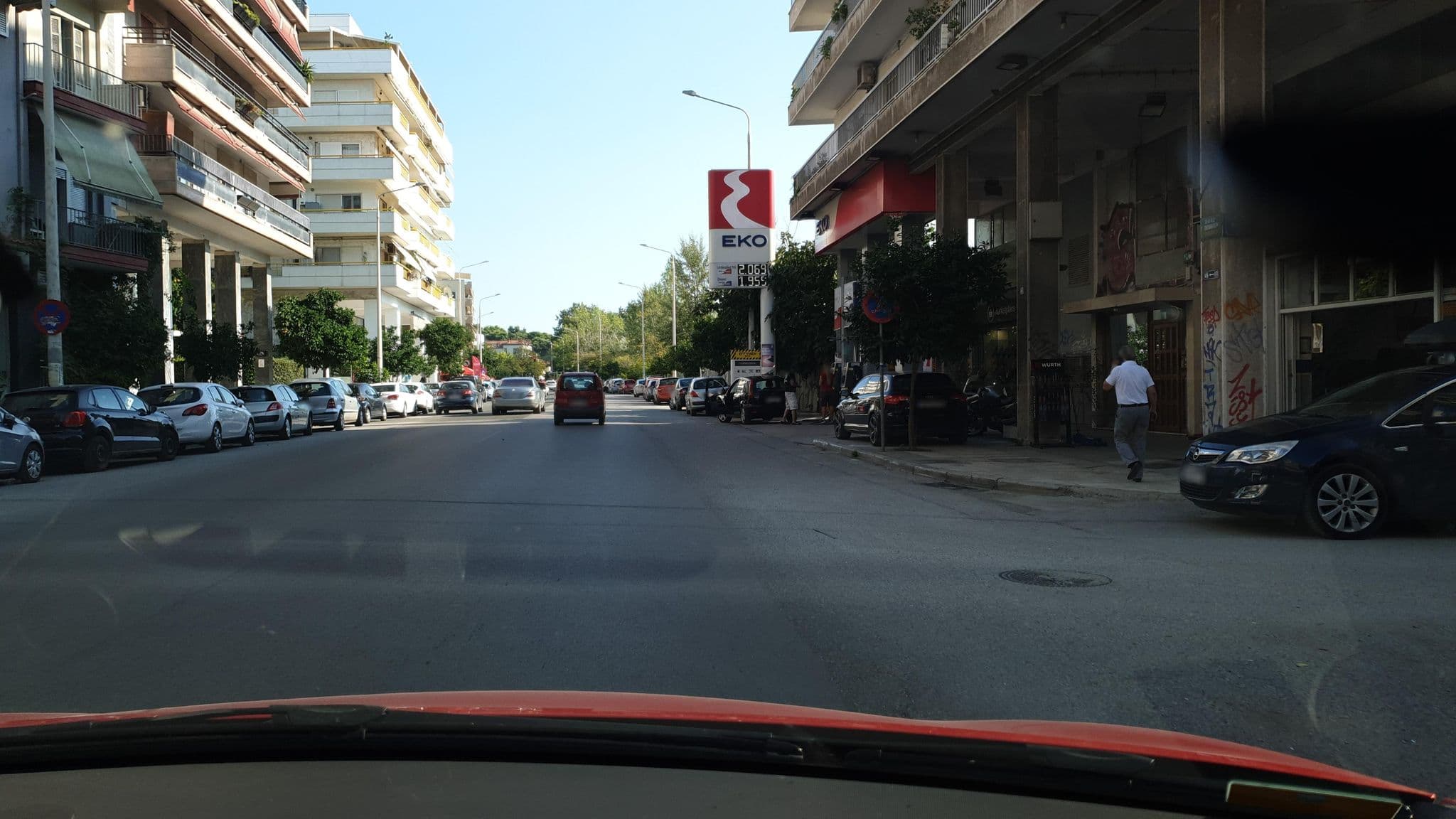 Street view near Baur Au Lac, Kalamariá — © yannakis (CC BY-SA · Mapillary)
