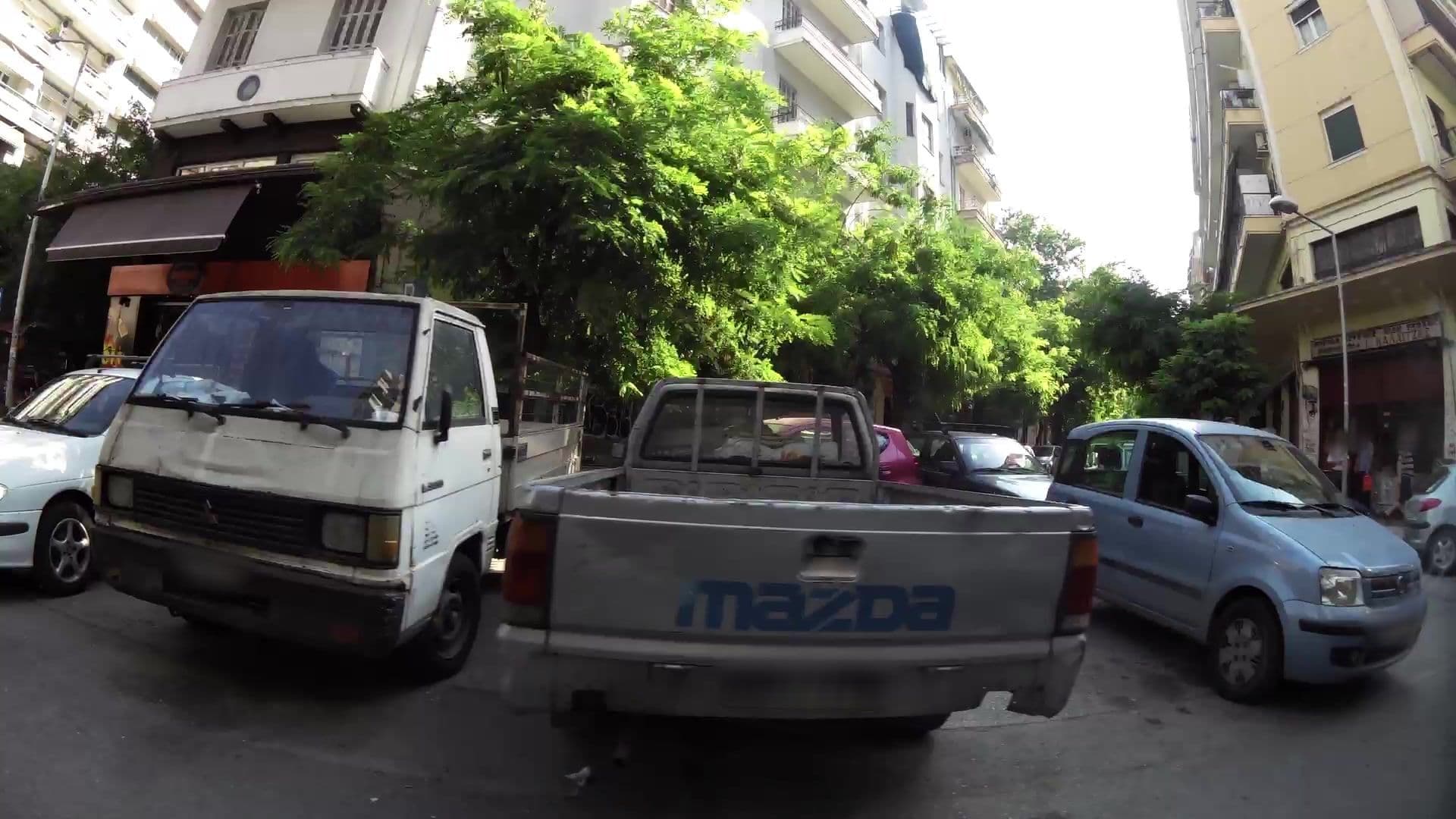 Street view near krevatoumpa, Thessaloníki — © kaartcam (CC BY-SA · Mapillary)