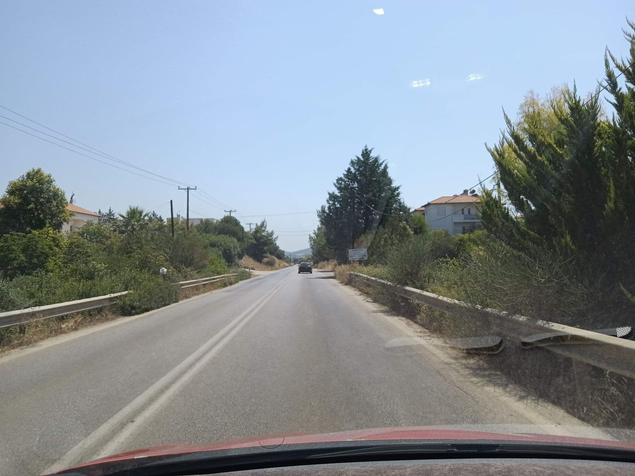 Street view near Lucid Dream Appartnents, Ormýlia — © nglf (CC BY-SA · Mapillary)
