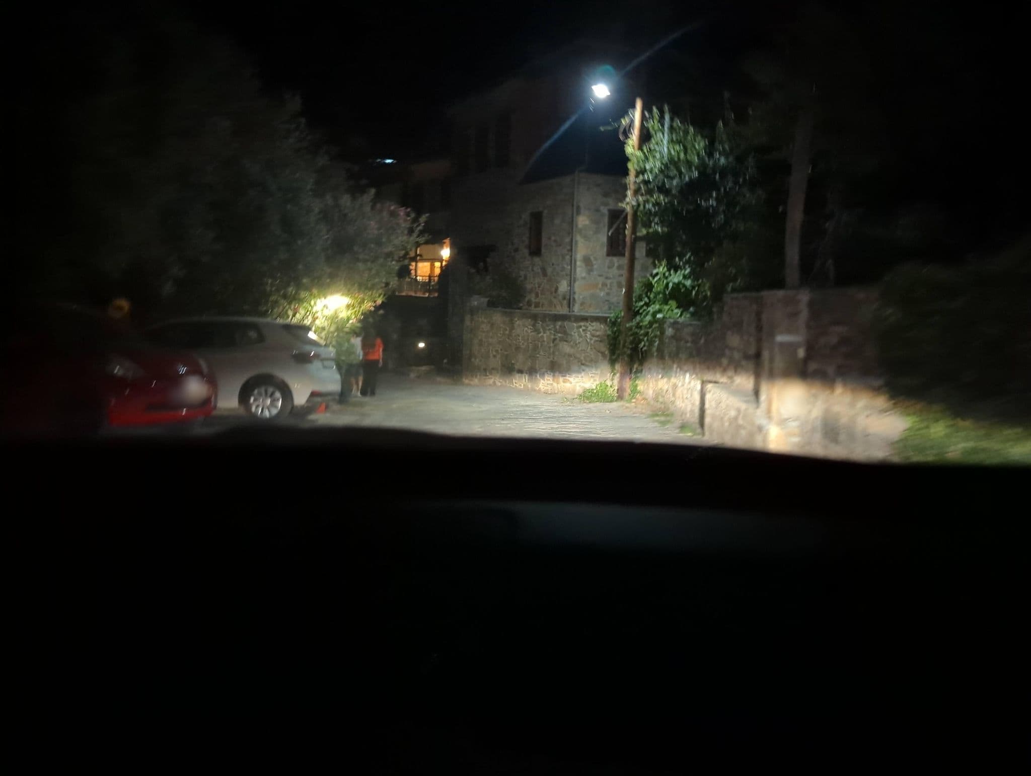 Street view near Guesthouse Parthenon, Néos Marmarás — © tr_ck3em (CC BY-SA · Mapillary)