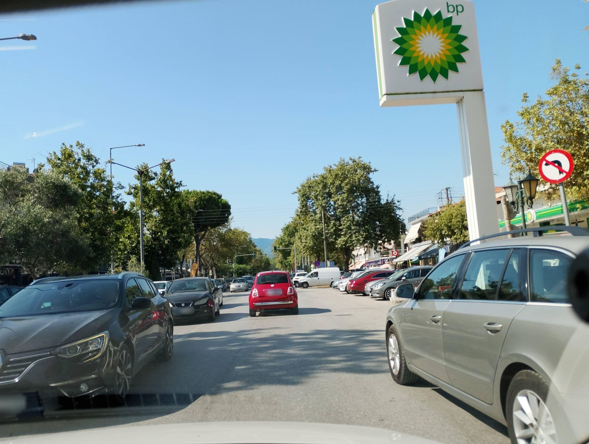 Street view near Stamatia Apartments, Asproválta — © George_210 (CC BY-SA · Mapillary)