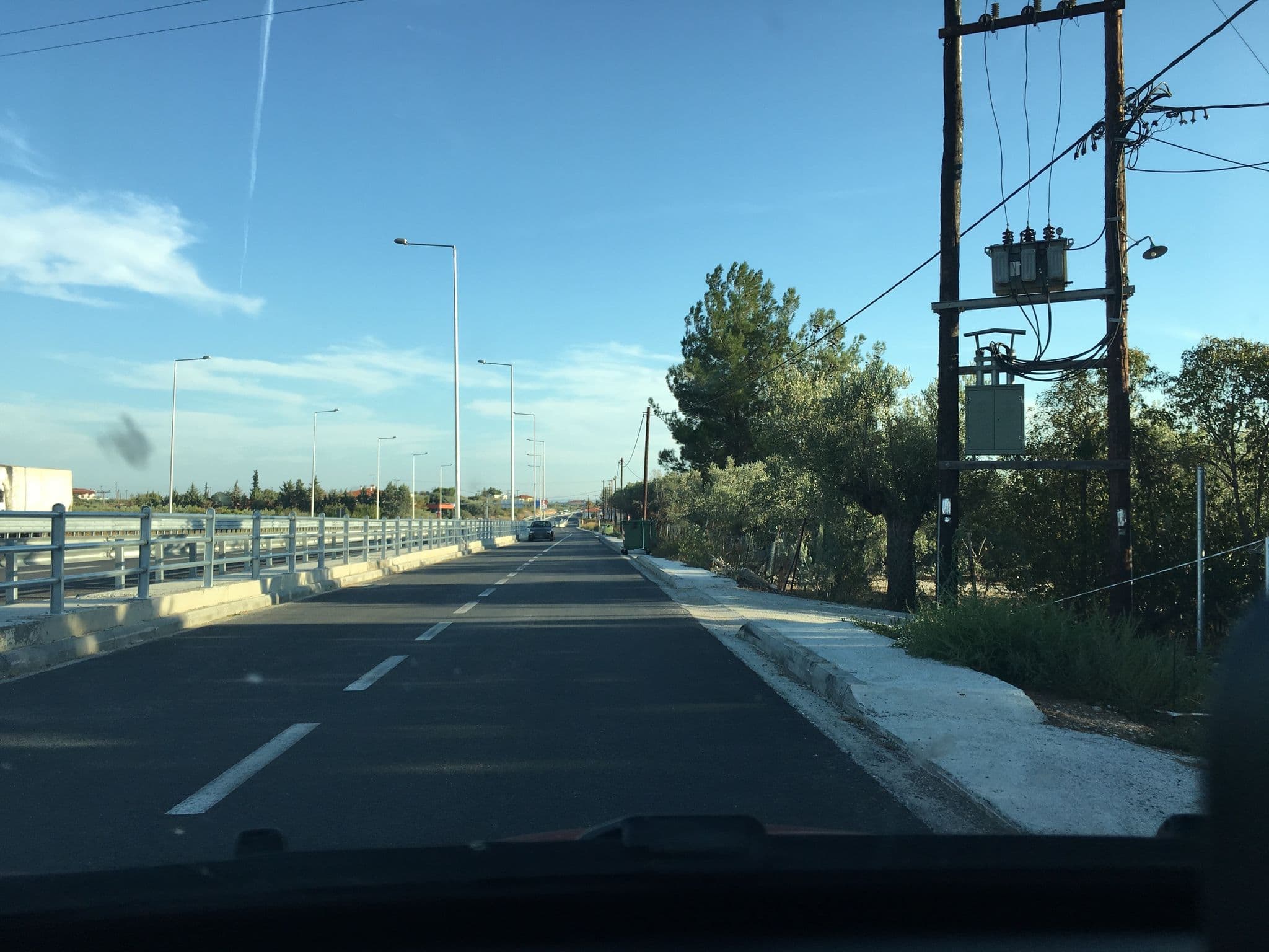 Street view near Agios Mamas Resort, Néa Potídhaia — © noel (CC BY-SA · Mapillary)